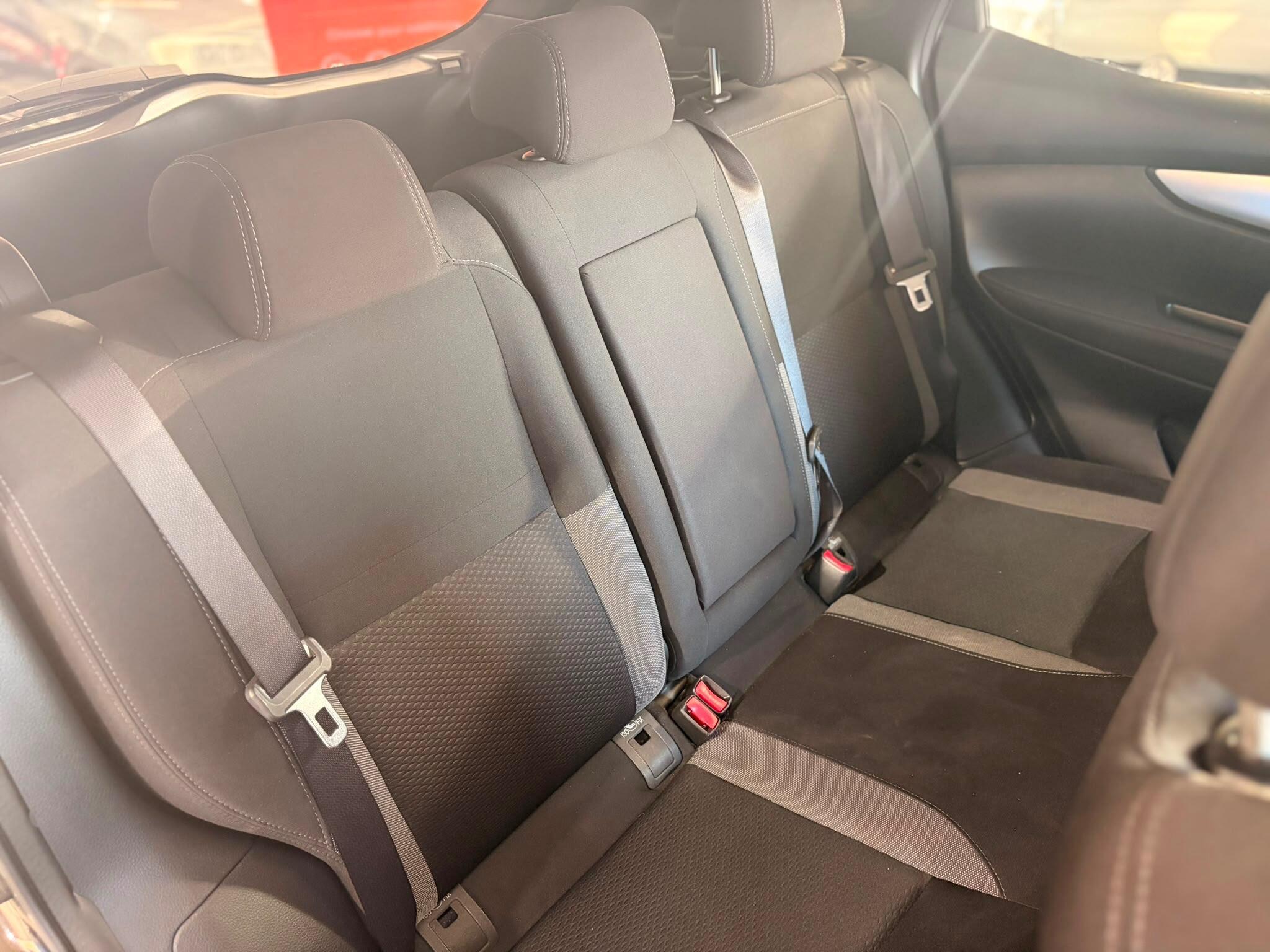Nissan Qashqai - Image 18
