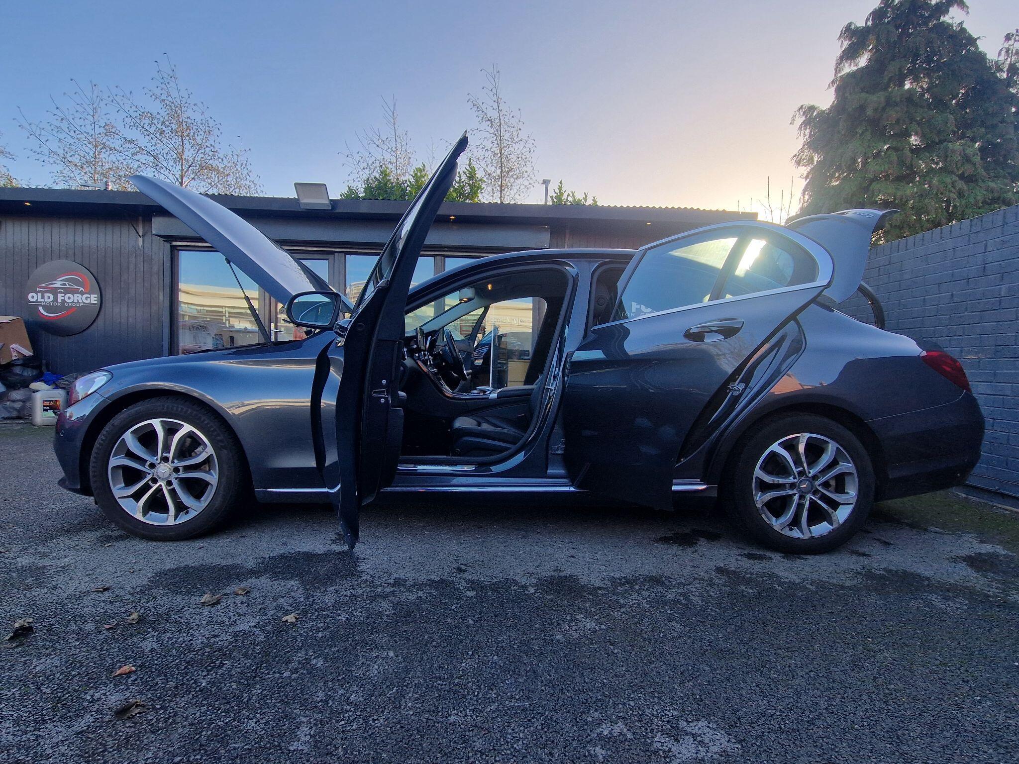 Mercedes C Class - Image 15