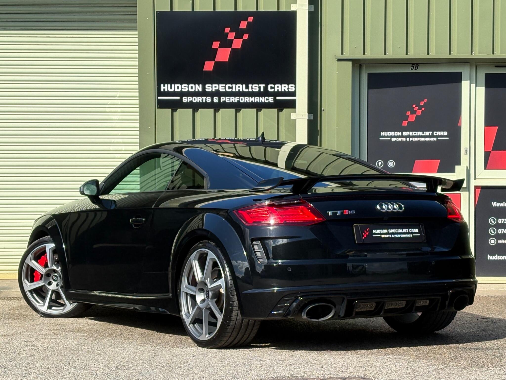 Audi TT RS - Image 2