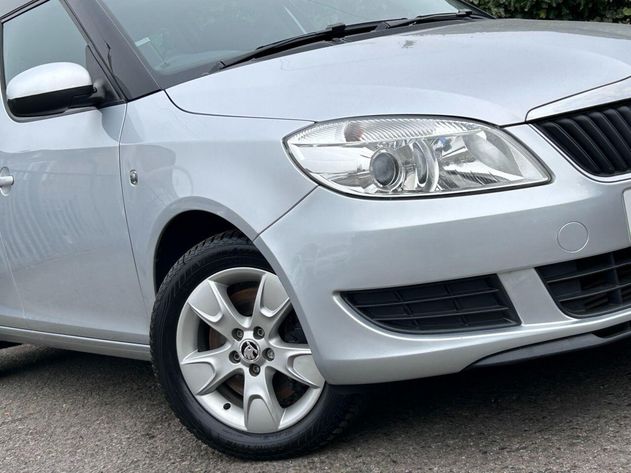 Skoda Roomster - Image 9