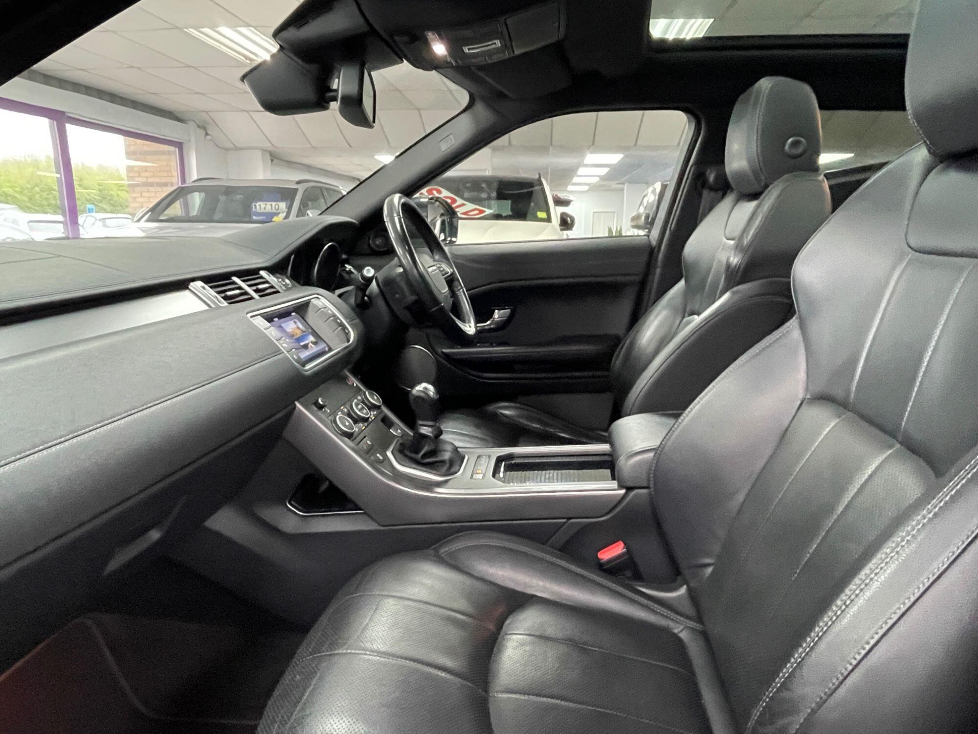 Land Rover Range Rover Evoque - Image 33