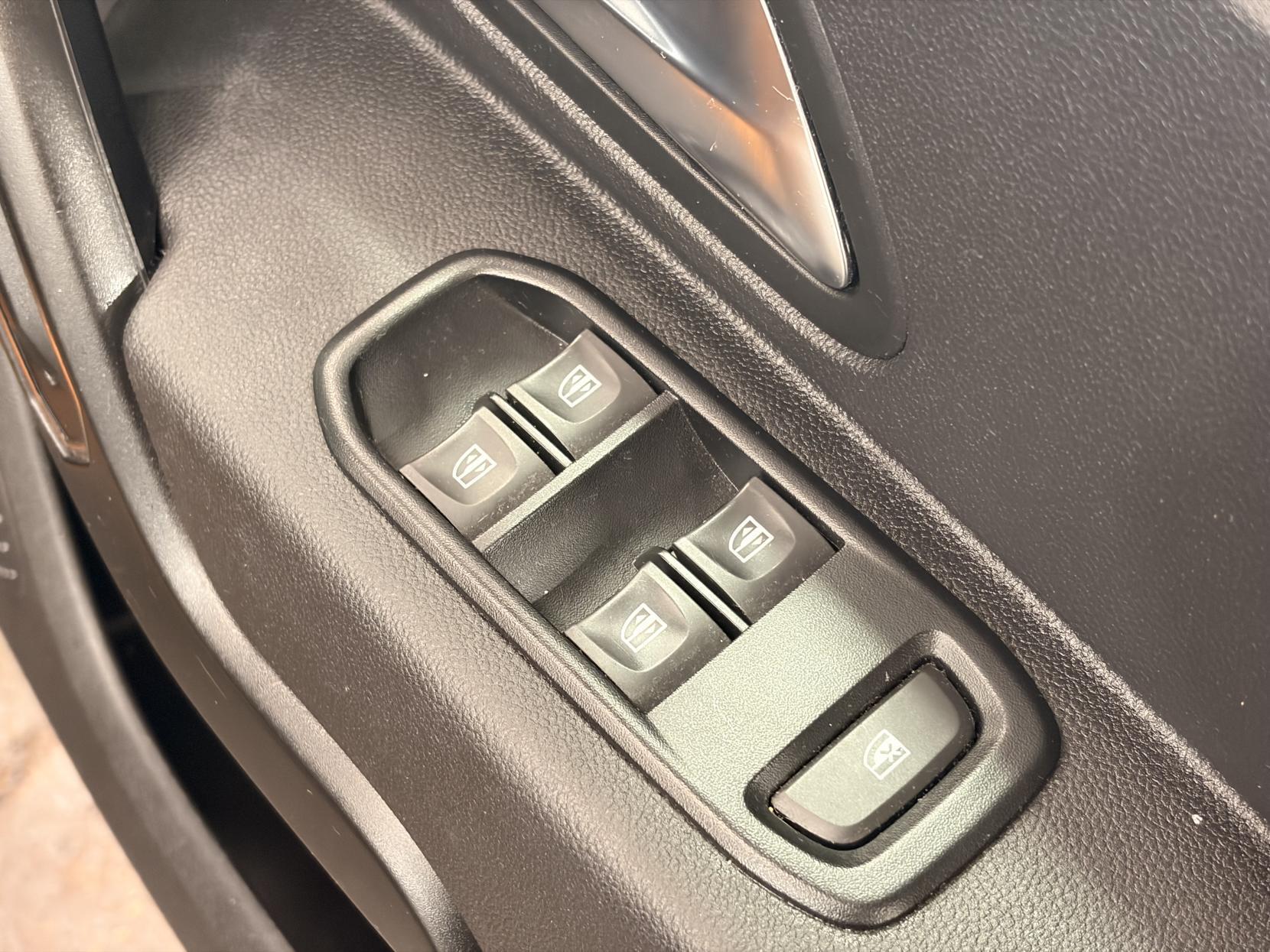 Dacia Duster - Image 18