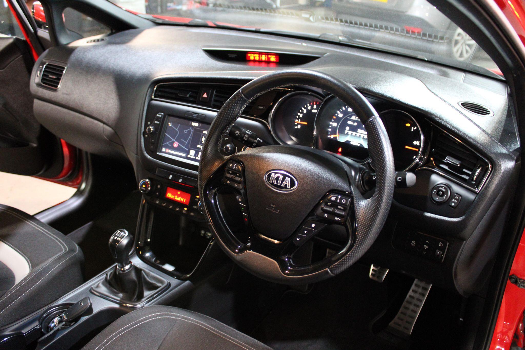 Kia ceed - Image 2