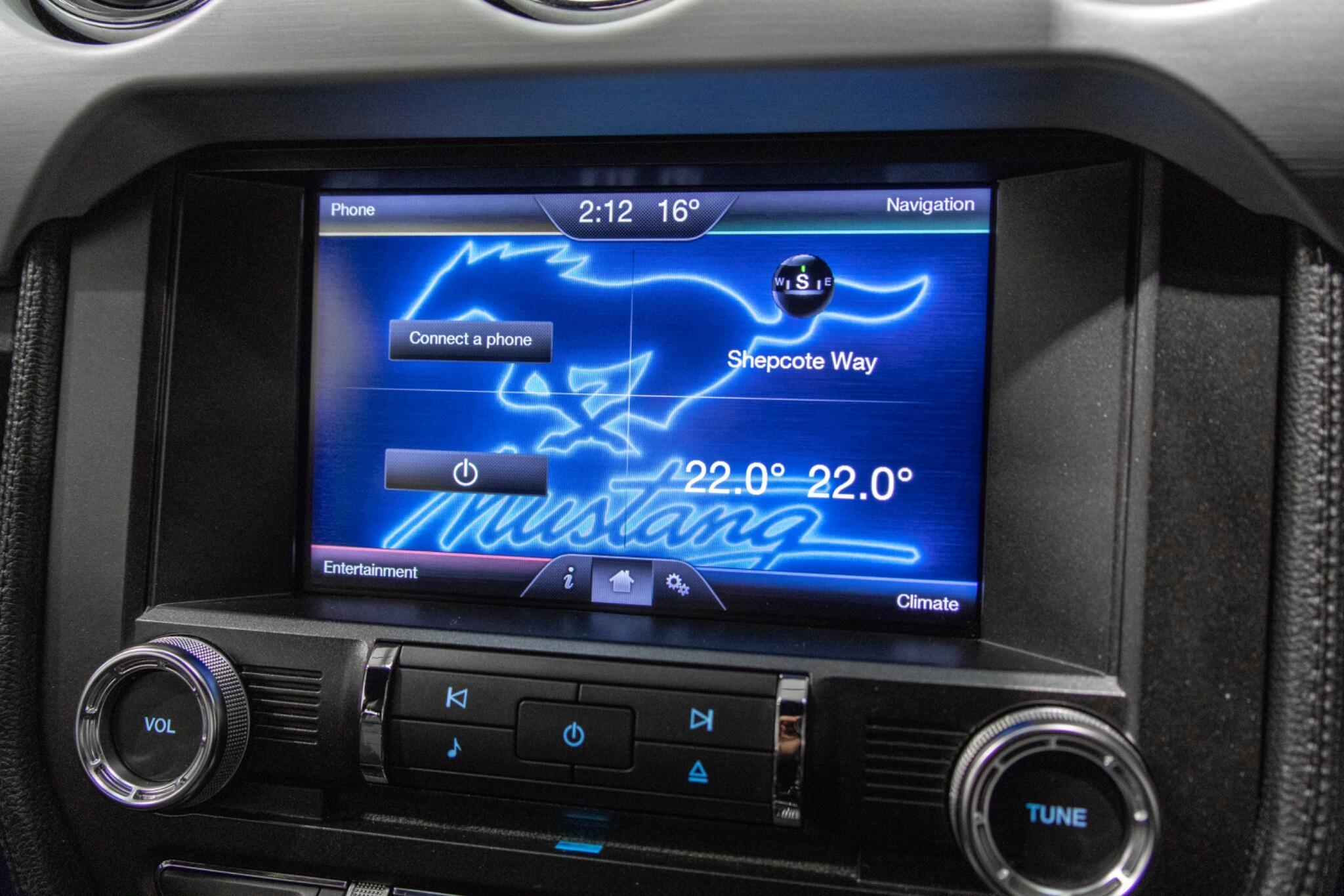 Ford Mustang - Image 17