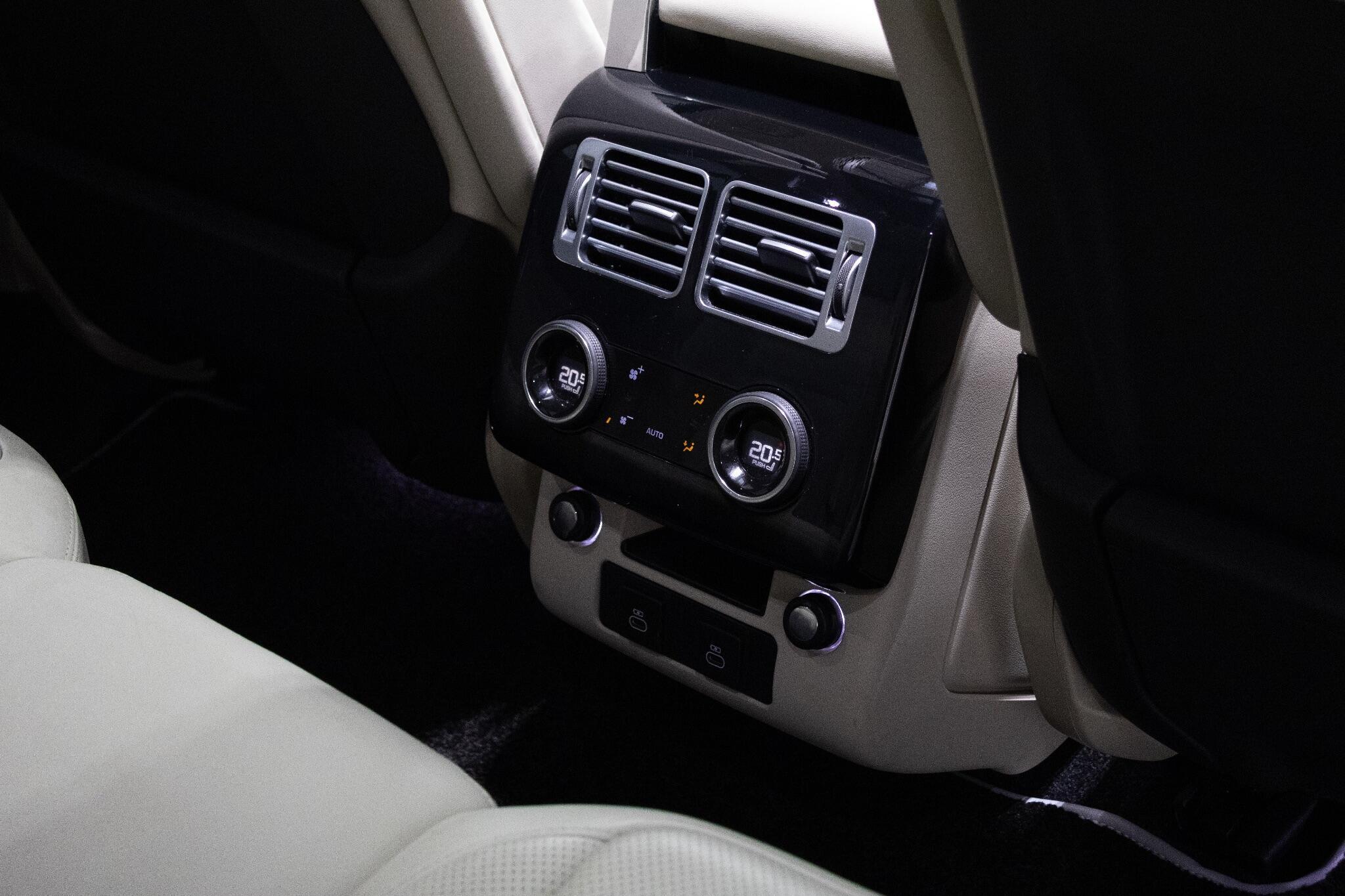 Land Rover Range Rover - Image 42