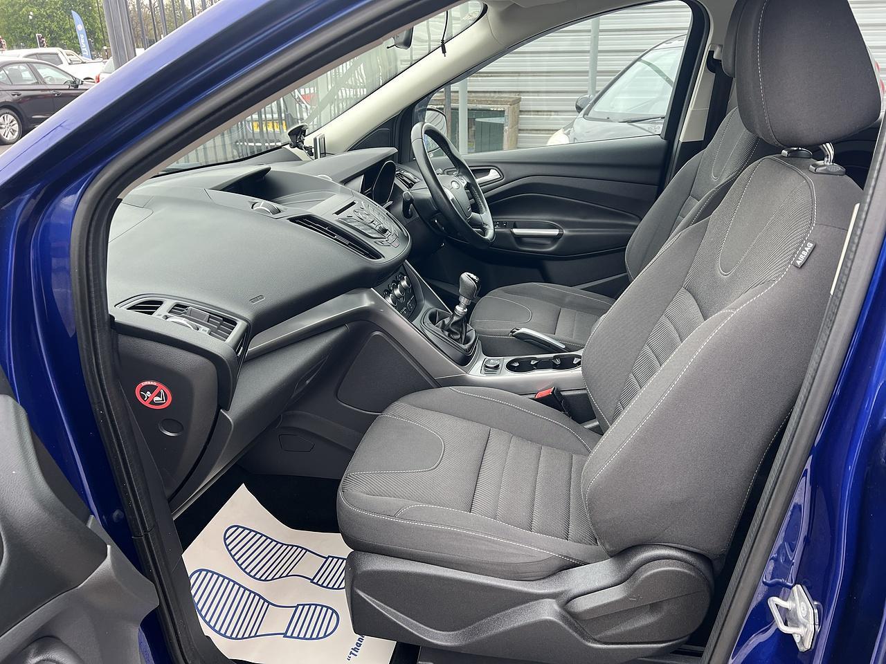 Ford Kuga - Image 17