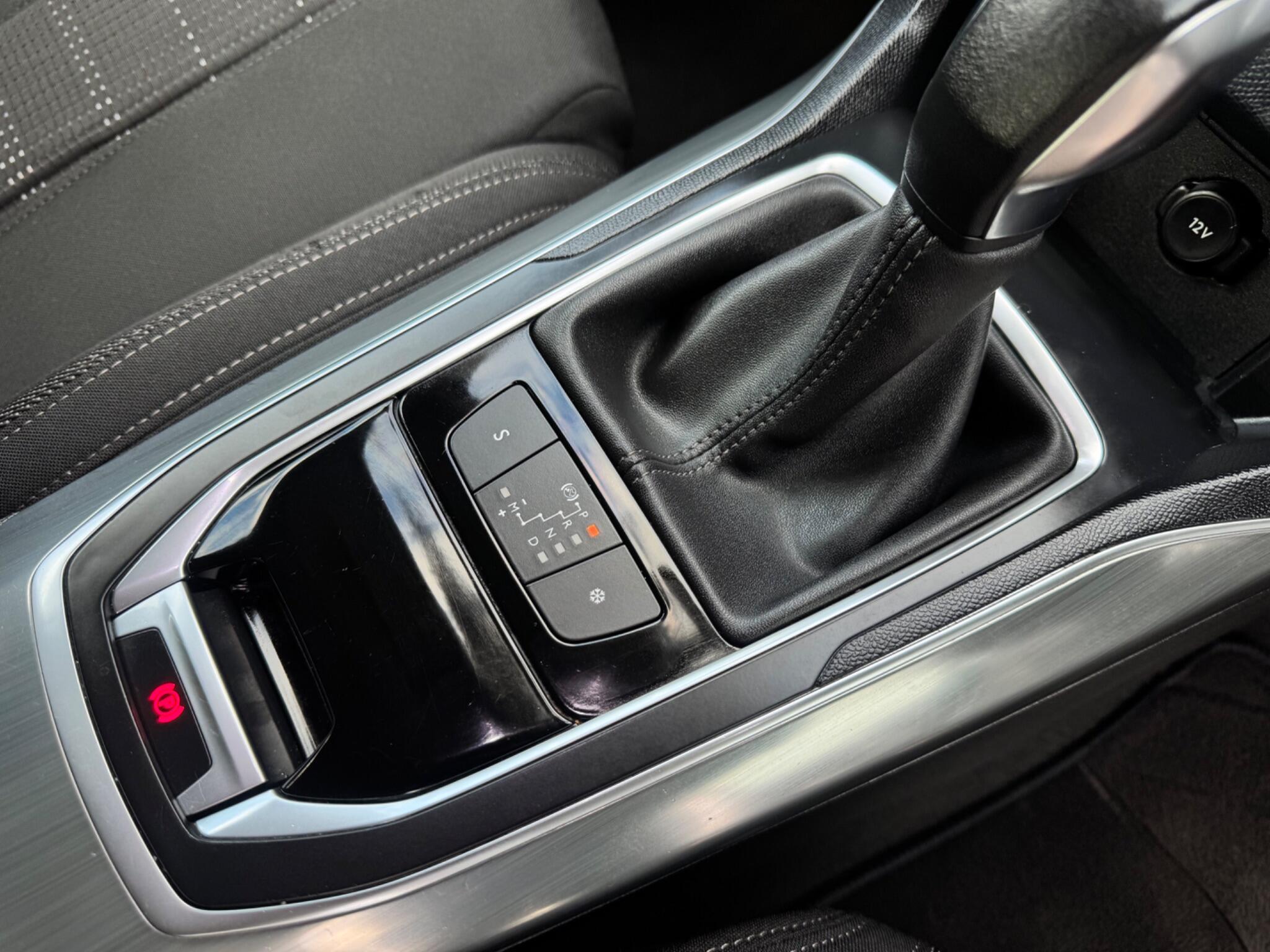 Peugeot 308 - Image 16