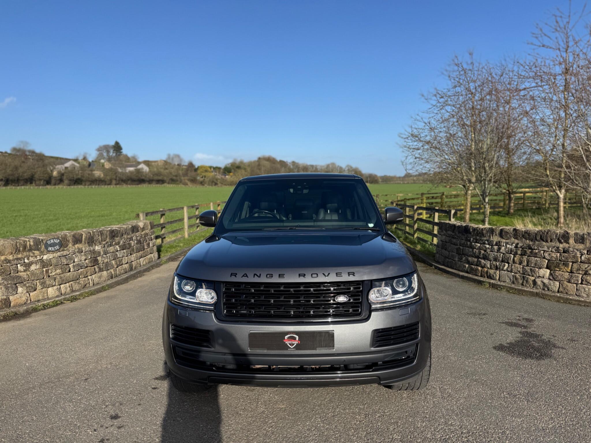 Land Rover Range Rover - Image 11