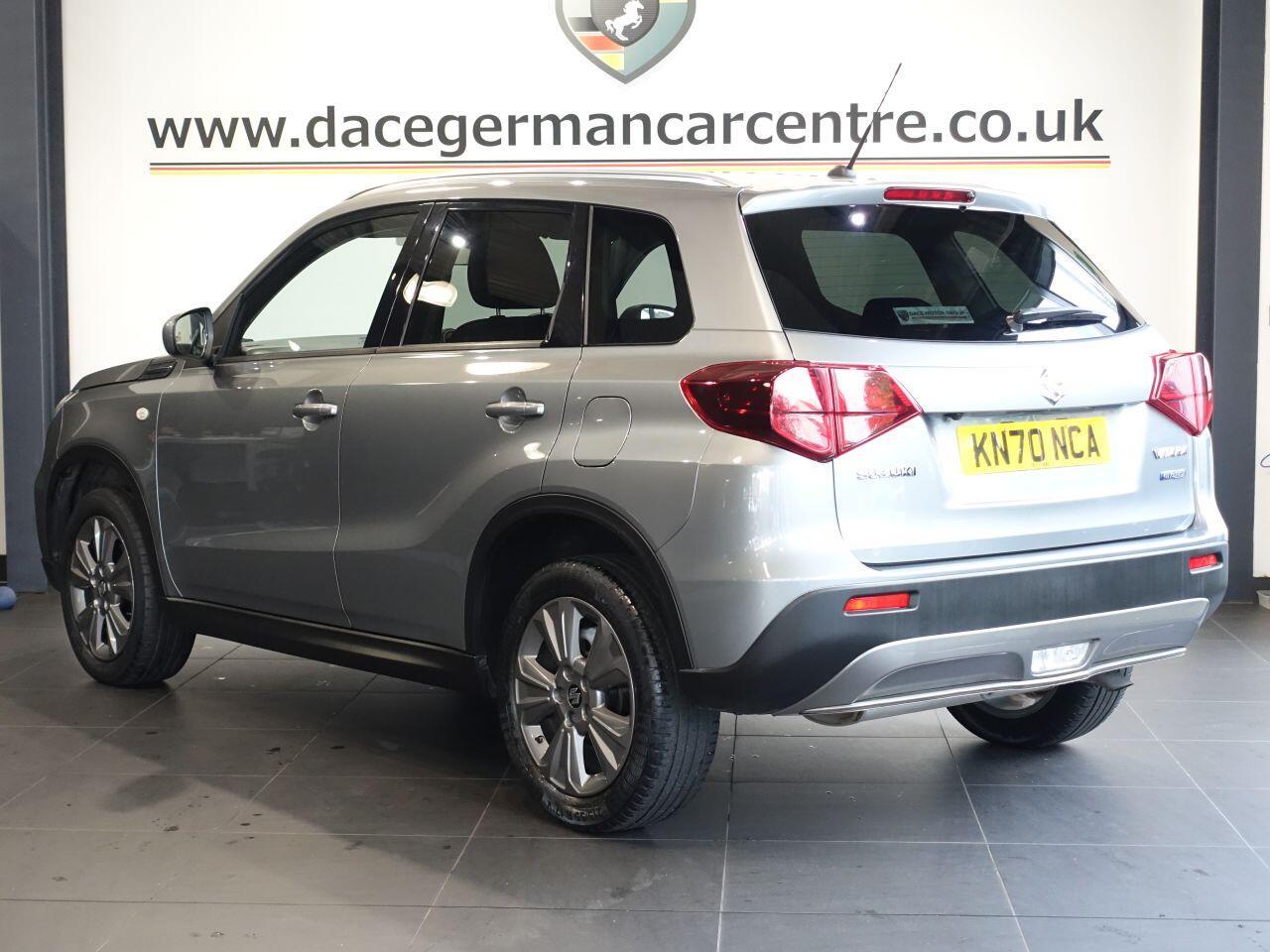 Suzuki Vitara - Image 8