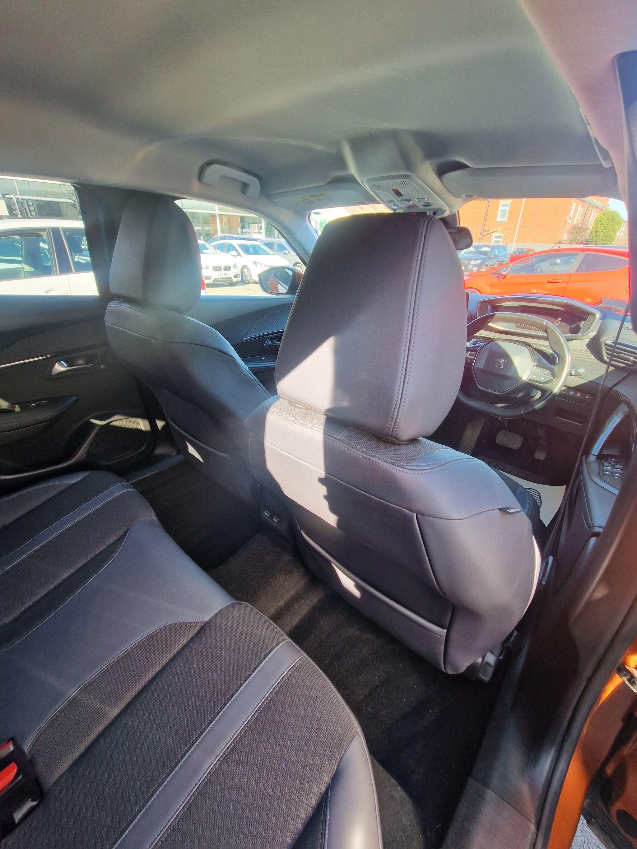 Peugeot 2008 - Image 42