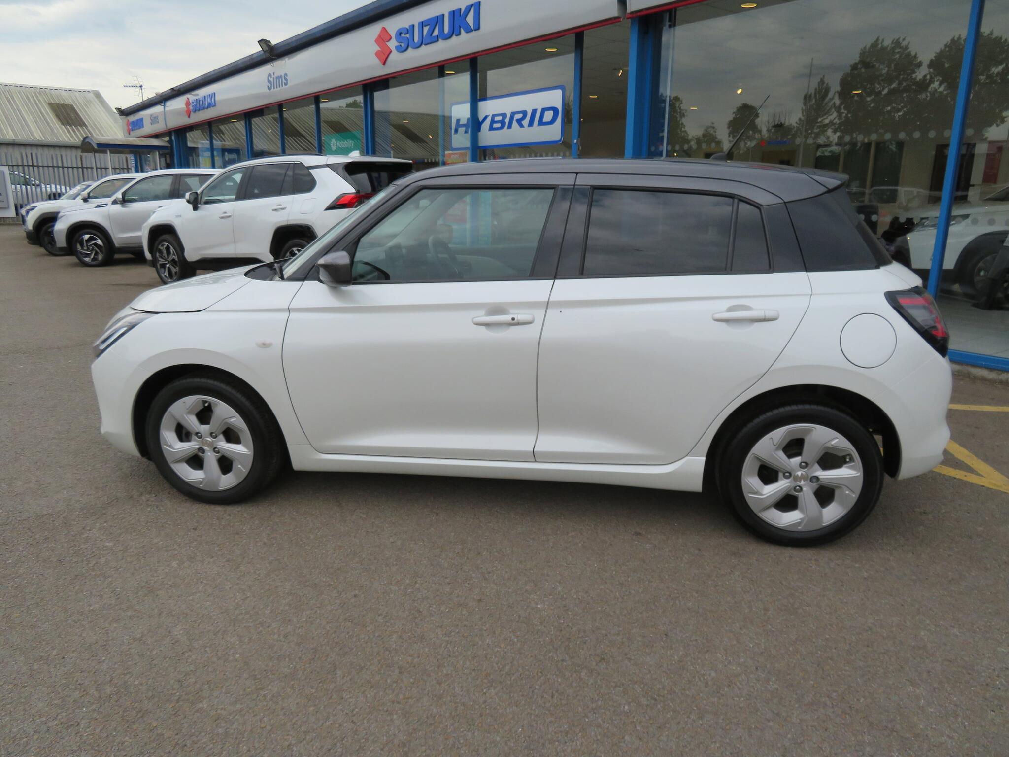 Suzuki Swift - Image 6