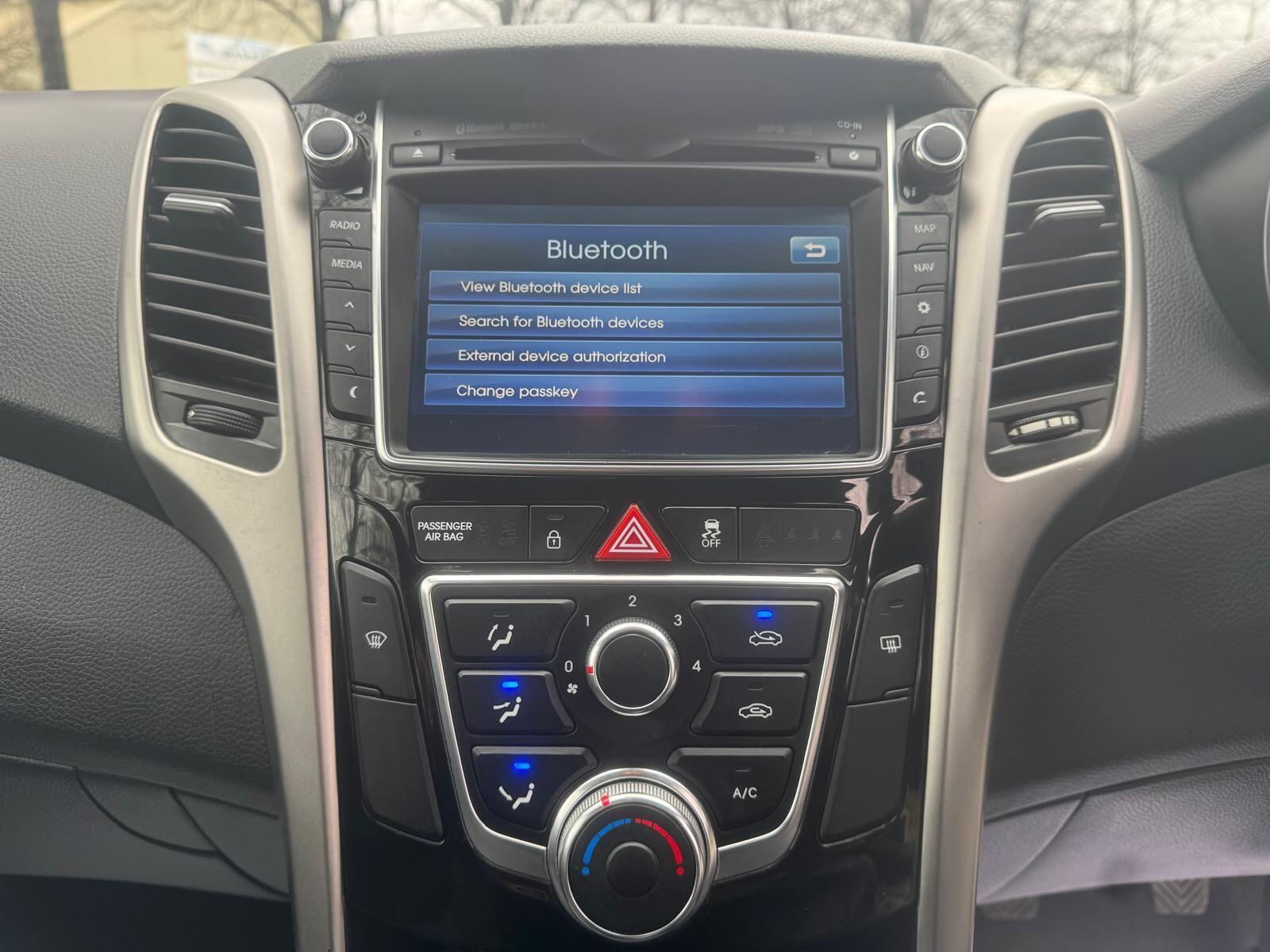 Hyundai i30 - Image 37