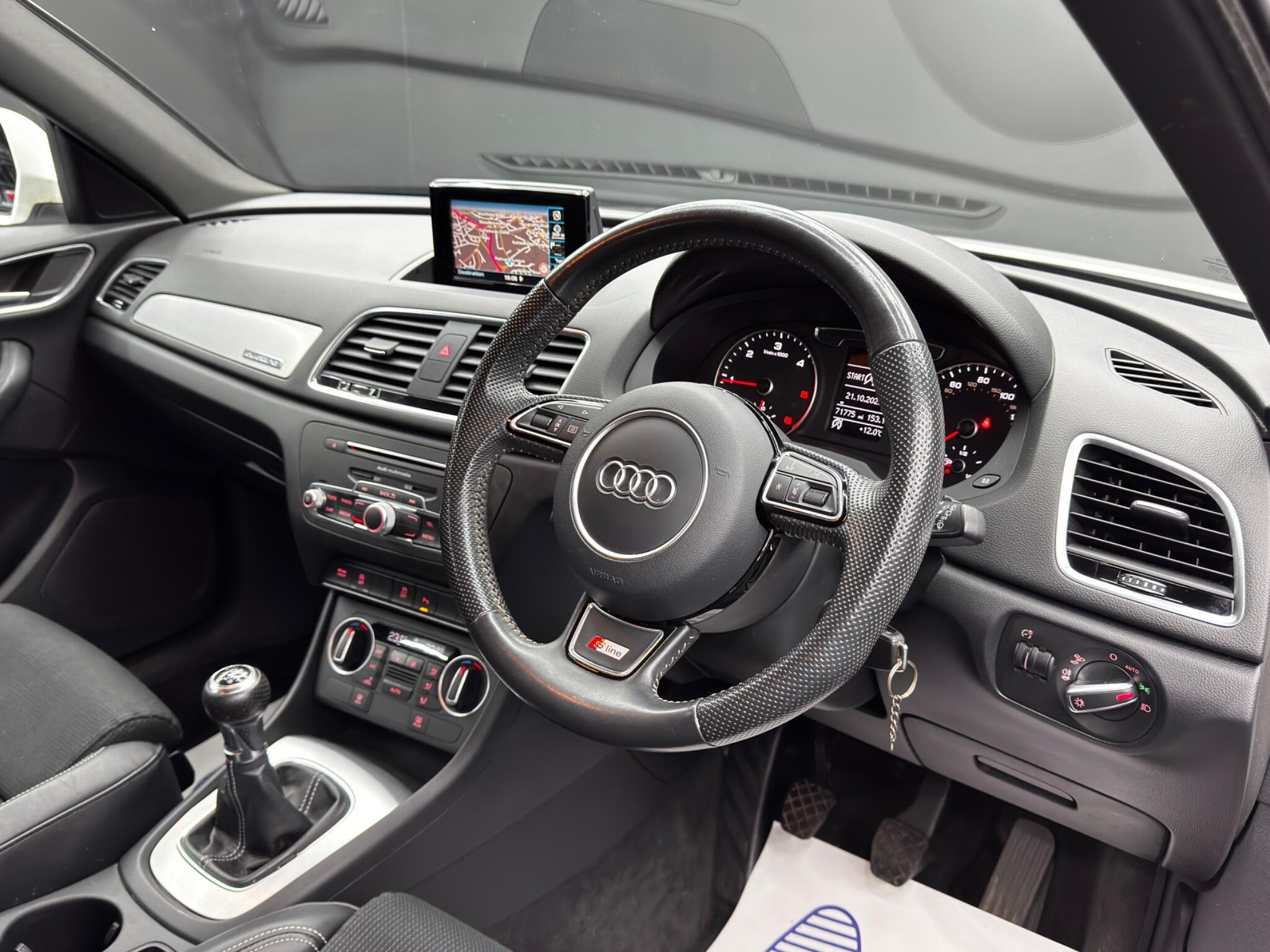 Audi Q3 - Image 9