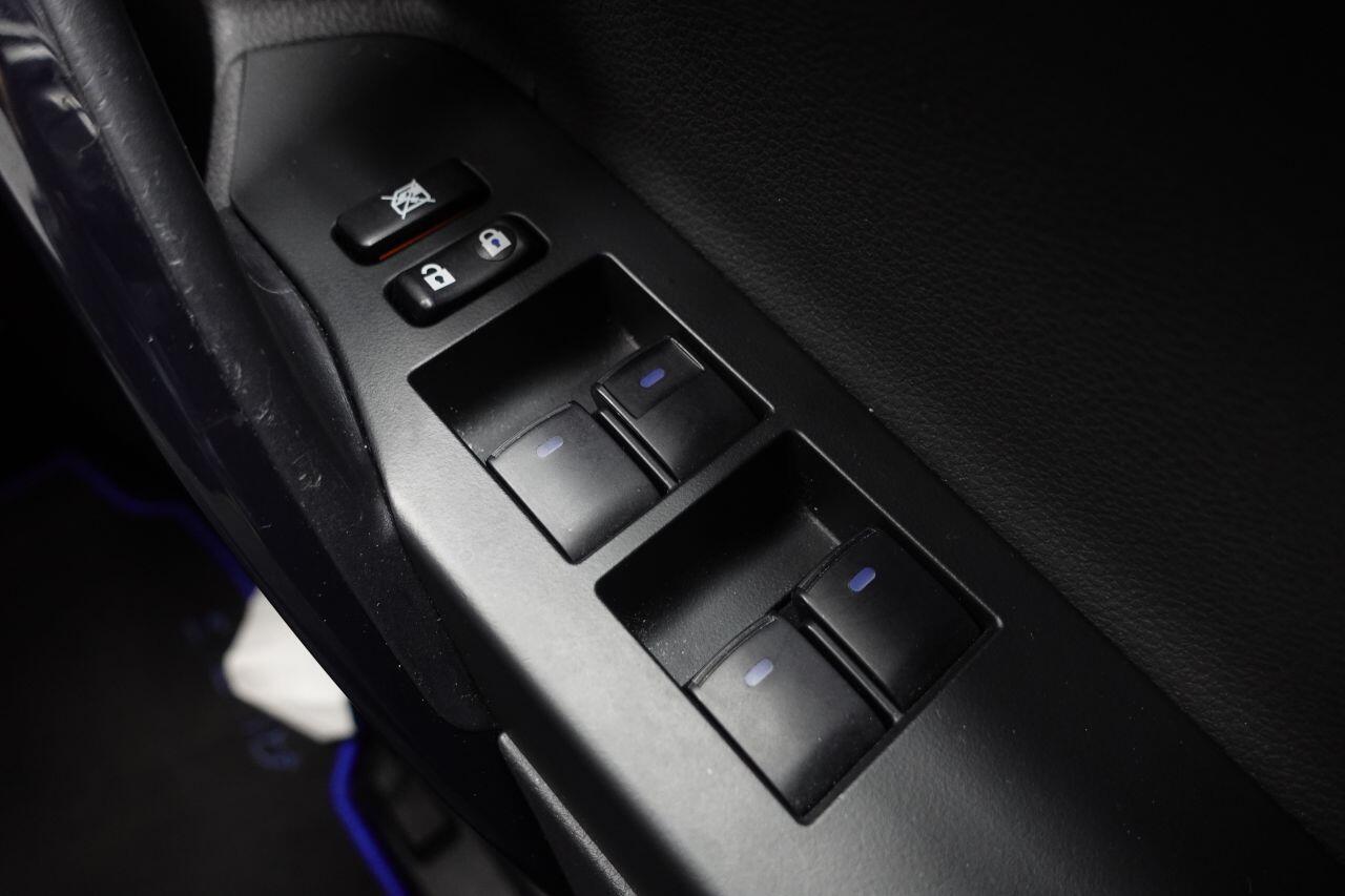 Toyota Auris - Image 43