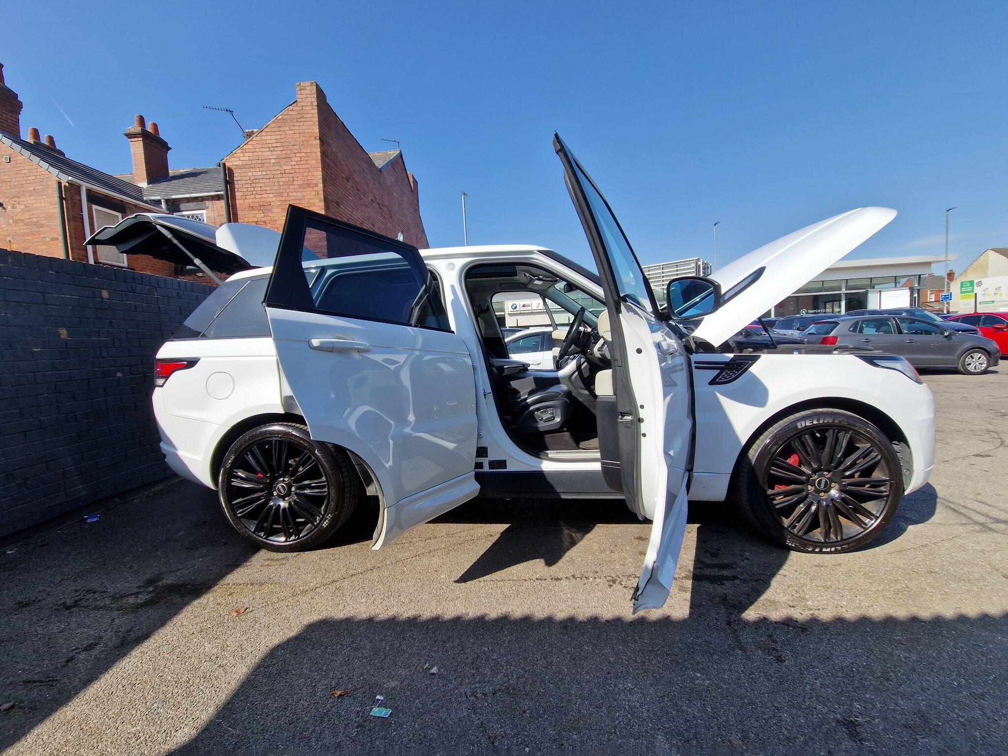 Land Rover RANGE ROVER SPORT - Image 22