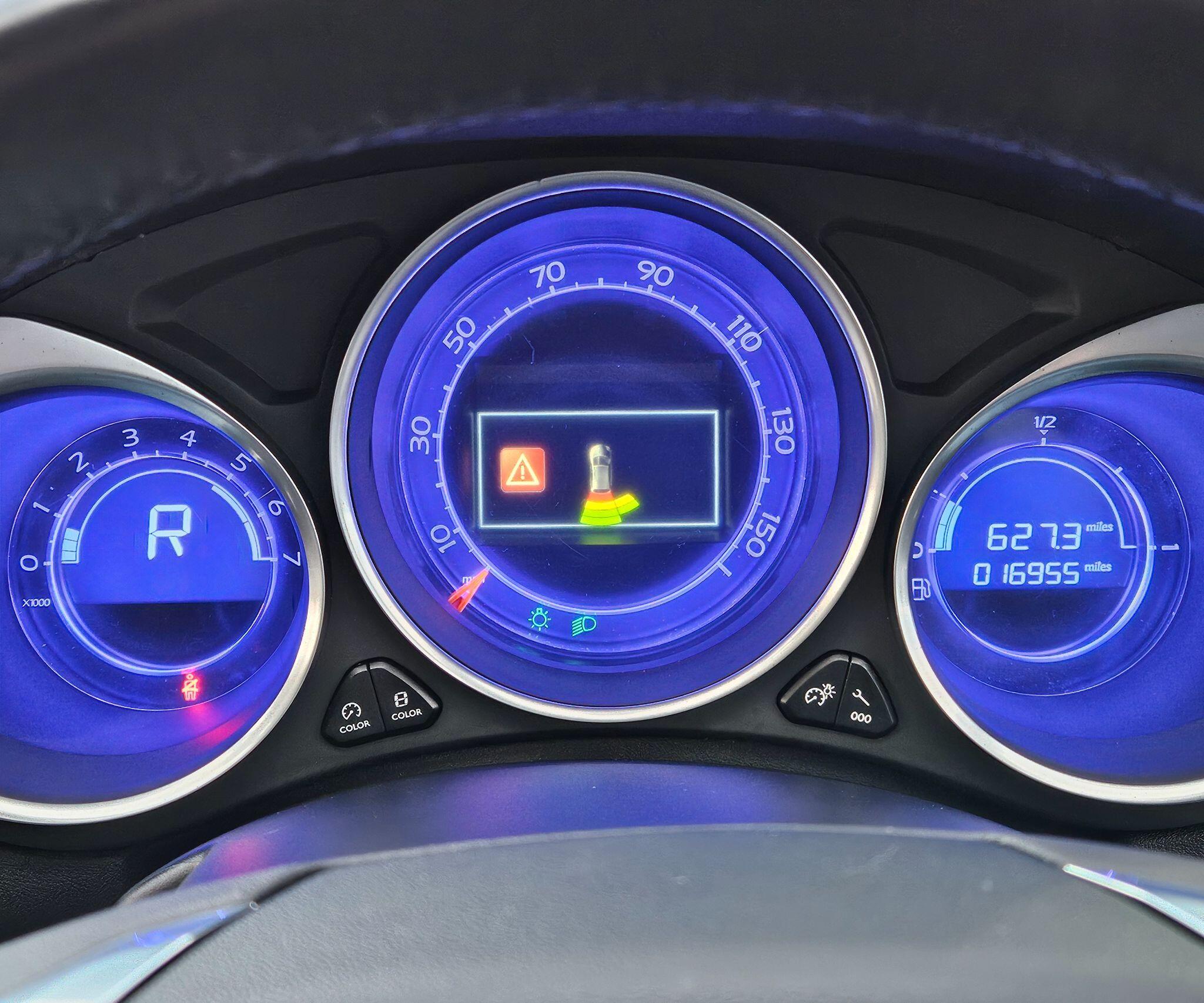 DS AUTOMOBILES DS 4 - Image 37