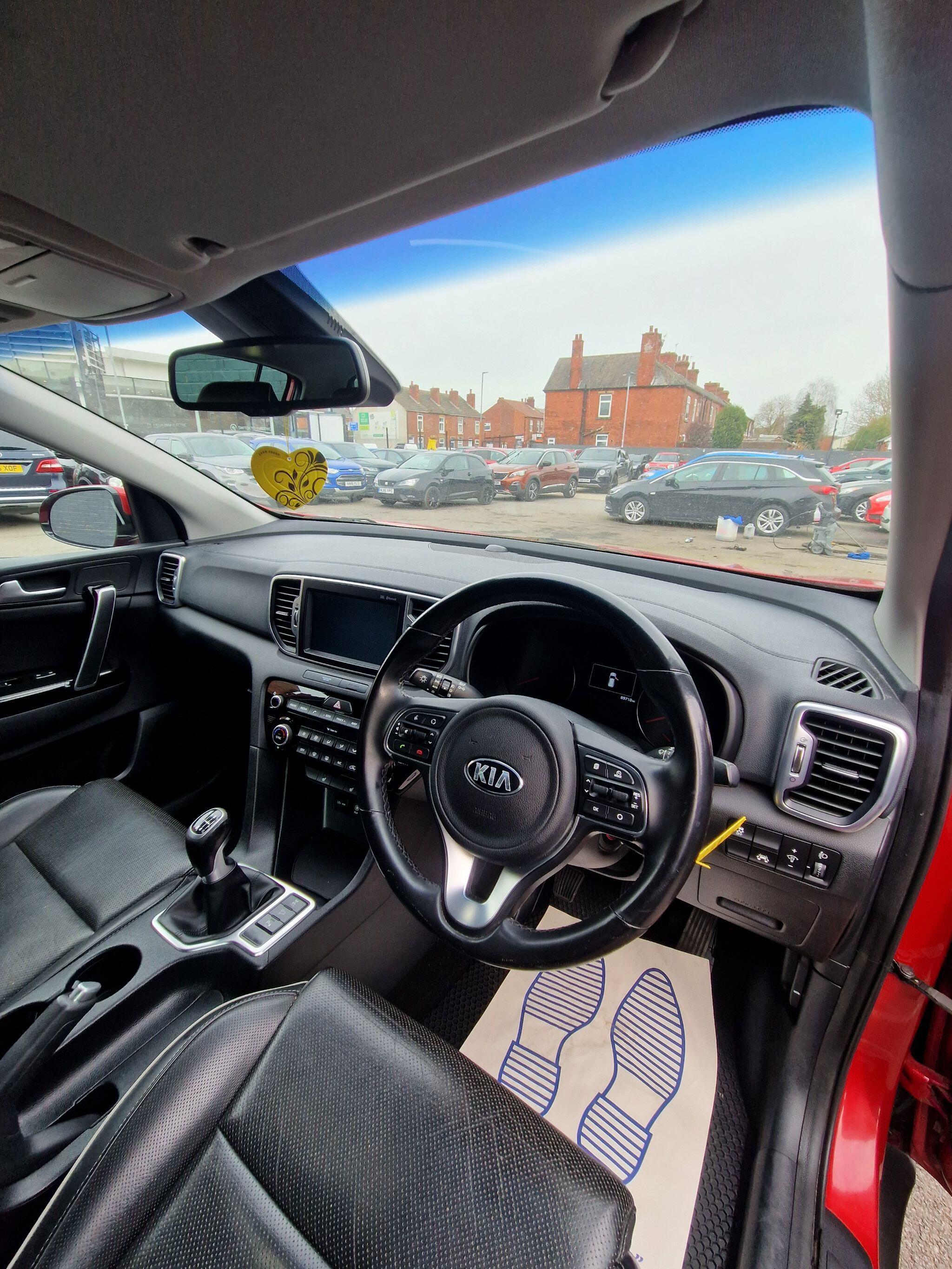 Kia Sportage - Image 21