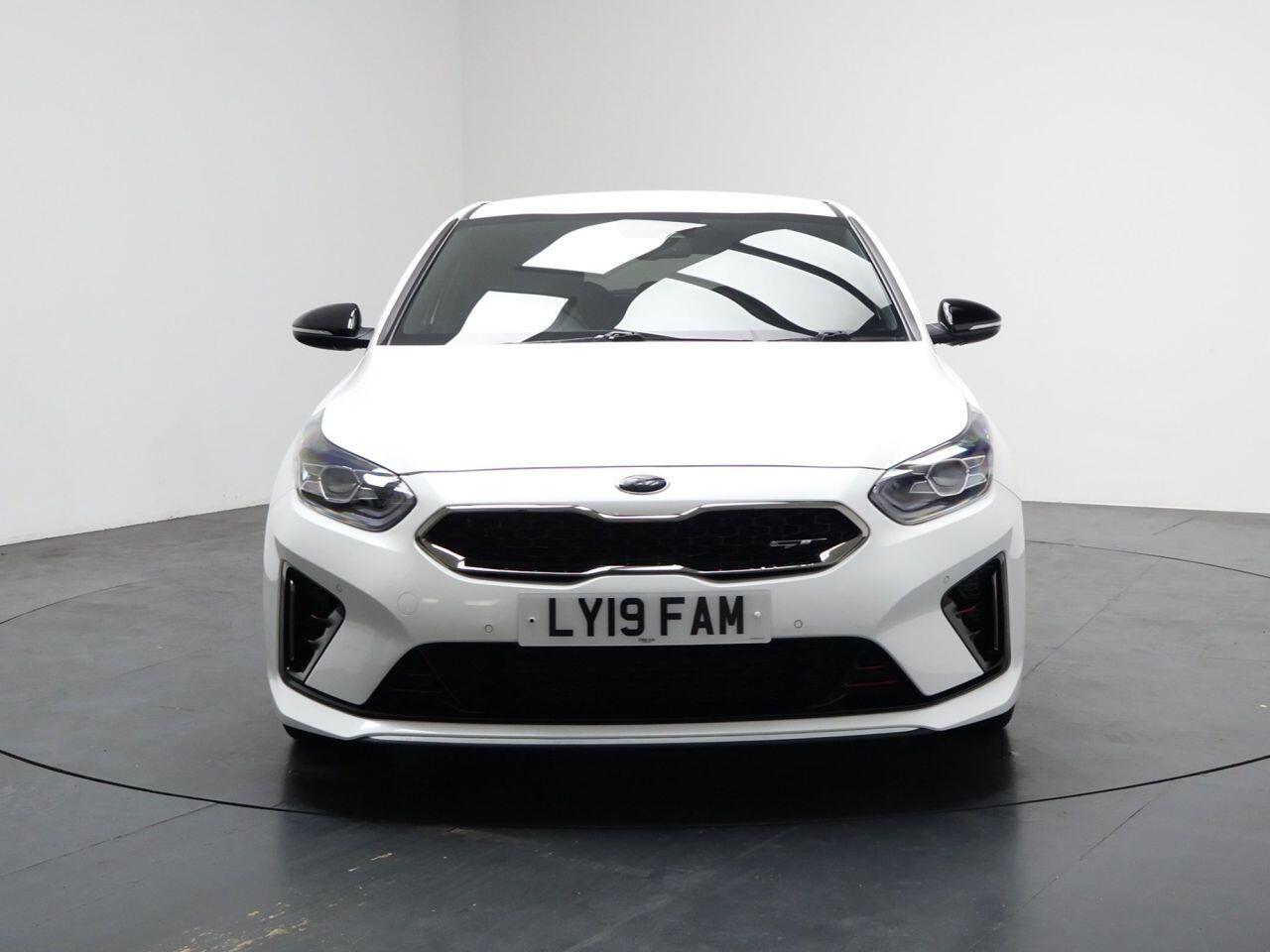 Kia ProCeed - Image 2