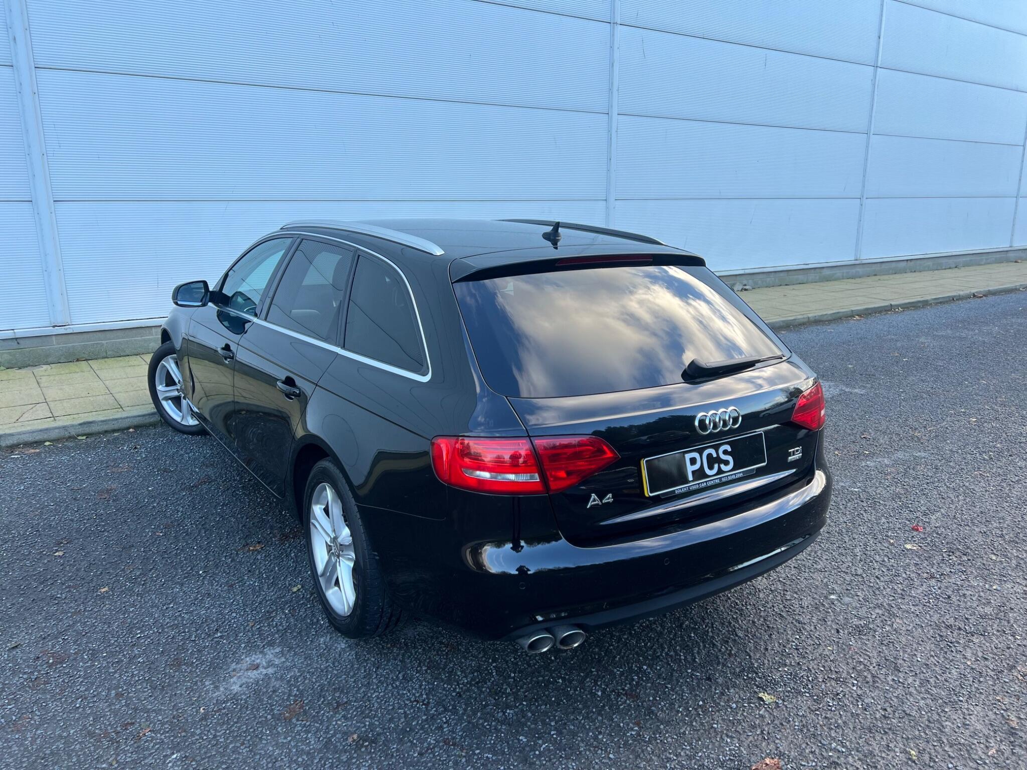 Audi A4 Avant - Image 12