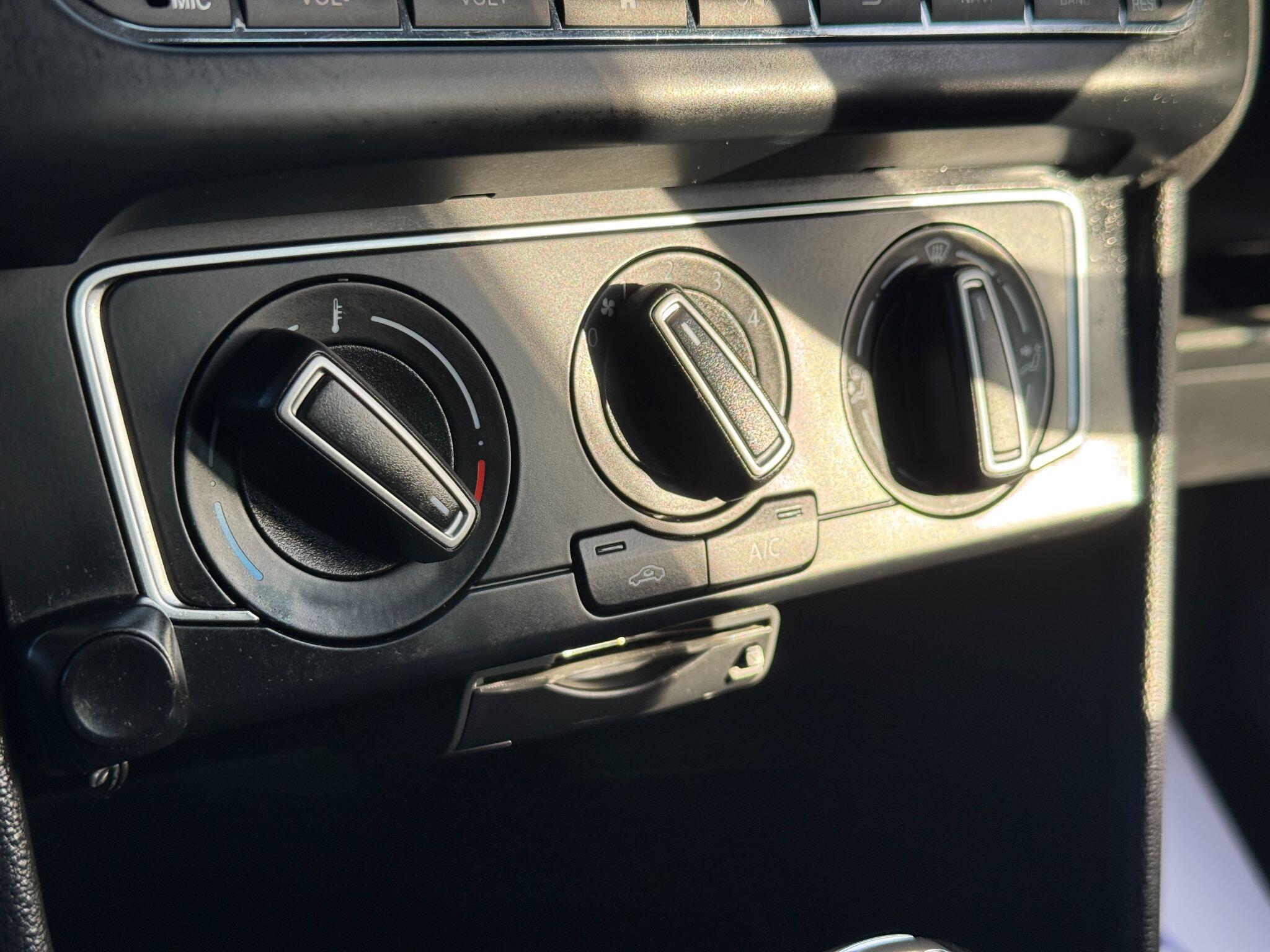 Volkswagen Polo - Image 58