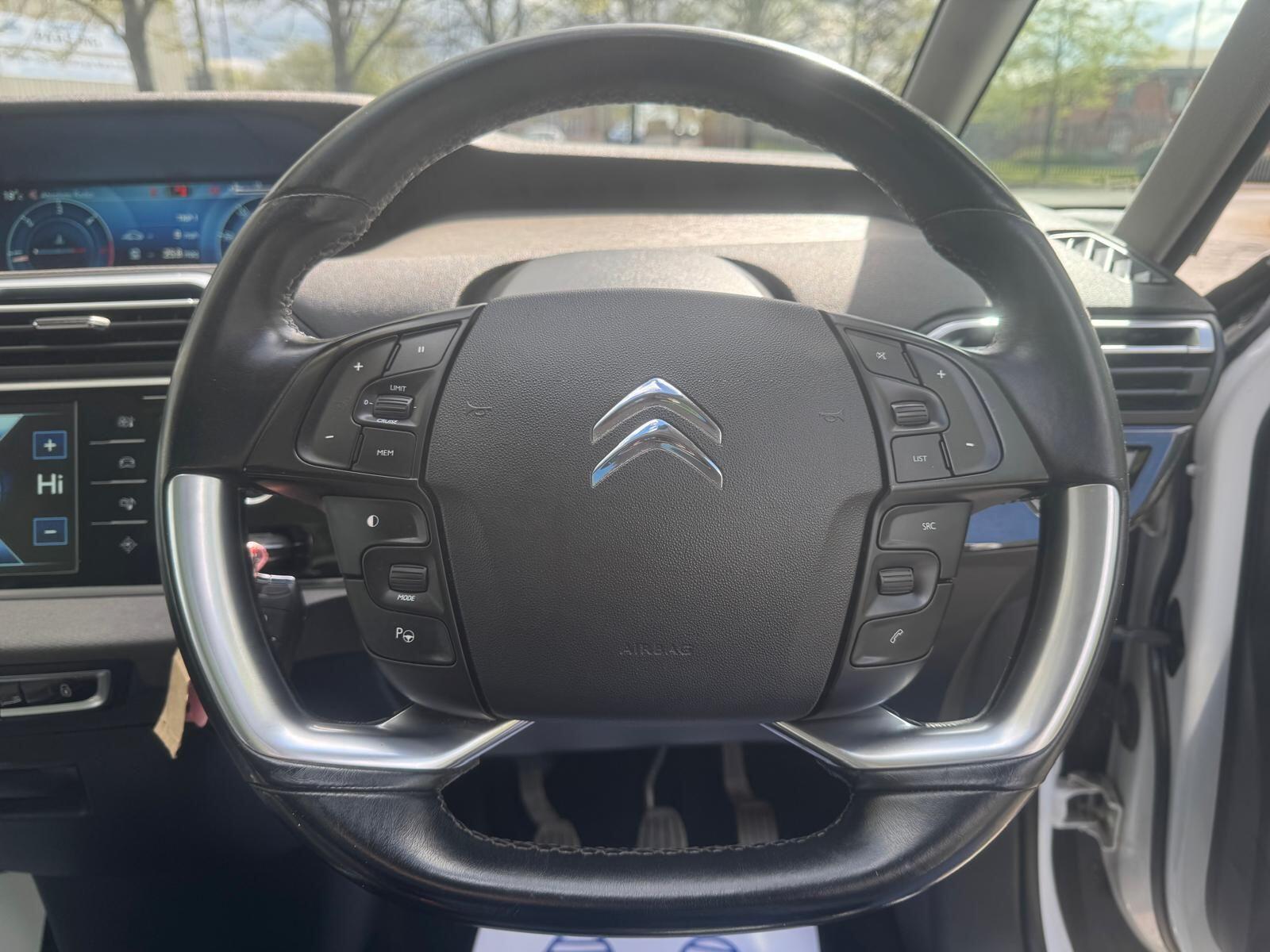 Citroen C4 Picasso - Image 41