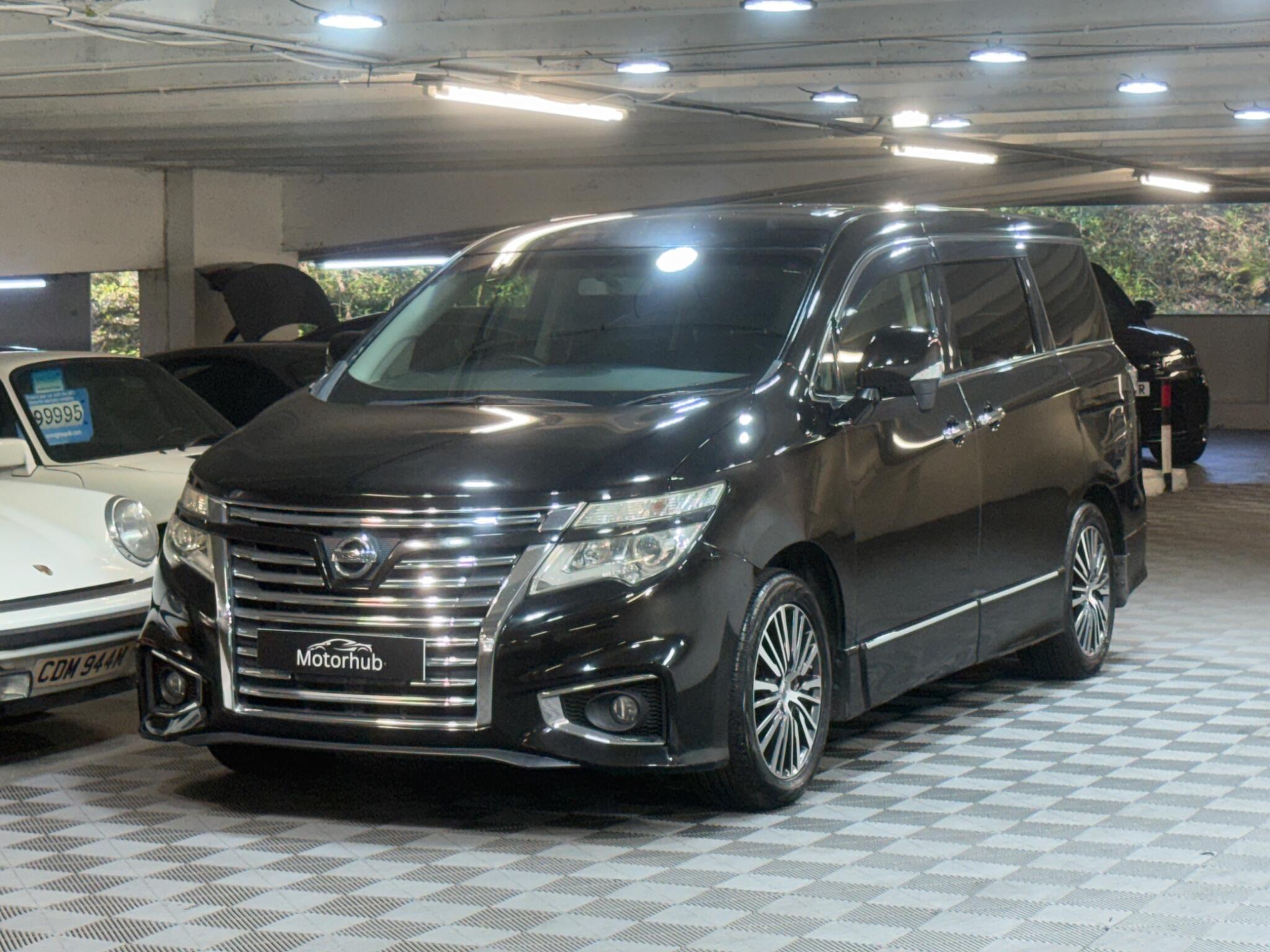 Nissan Elgrand - Image 7