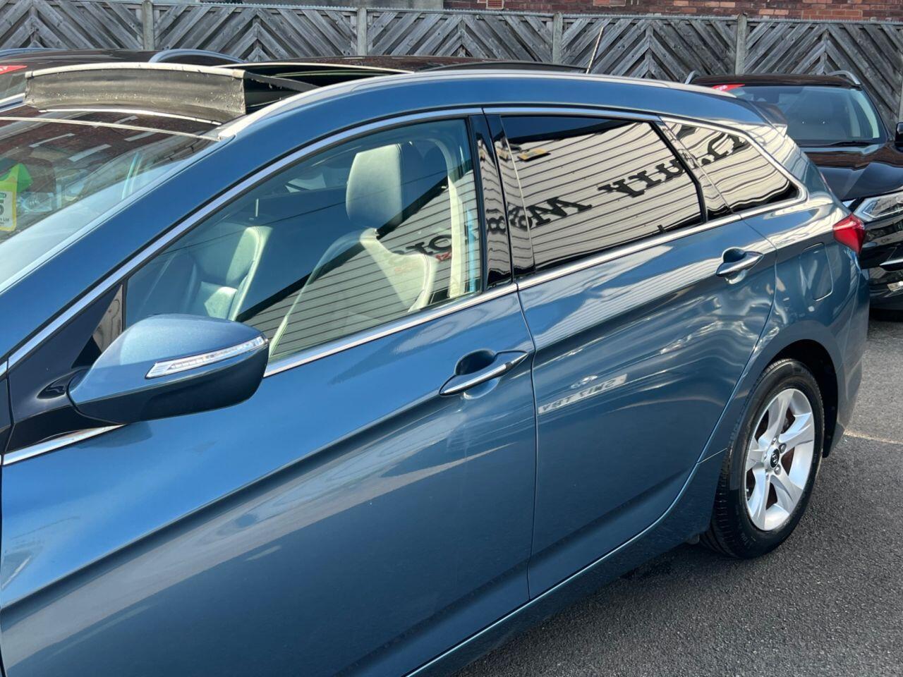 Hyundai i40 - Image 14