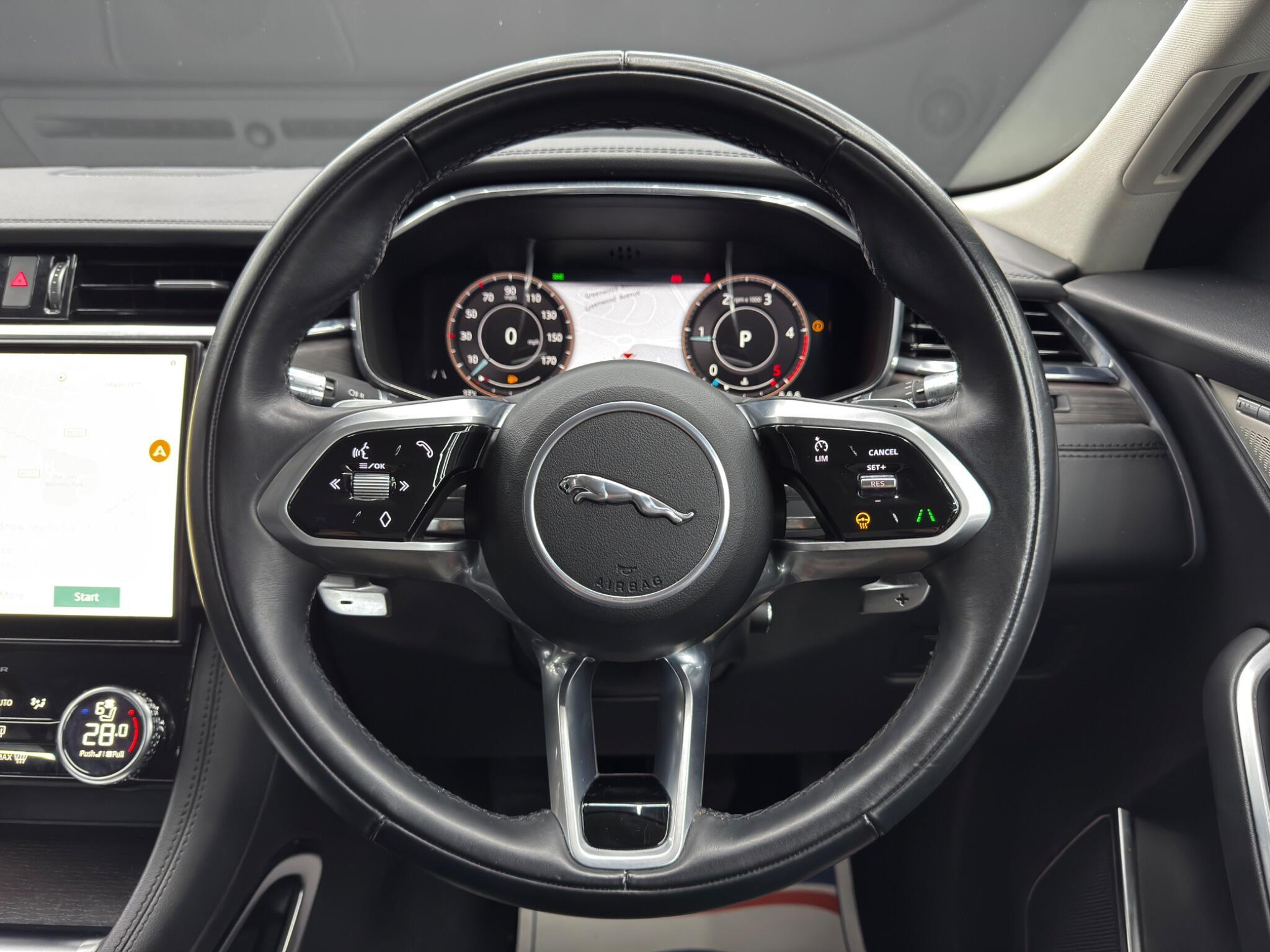 Jaguar F-Pace - Image 19