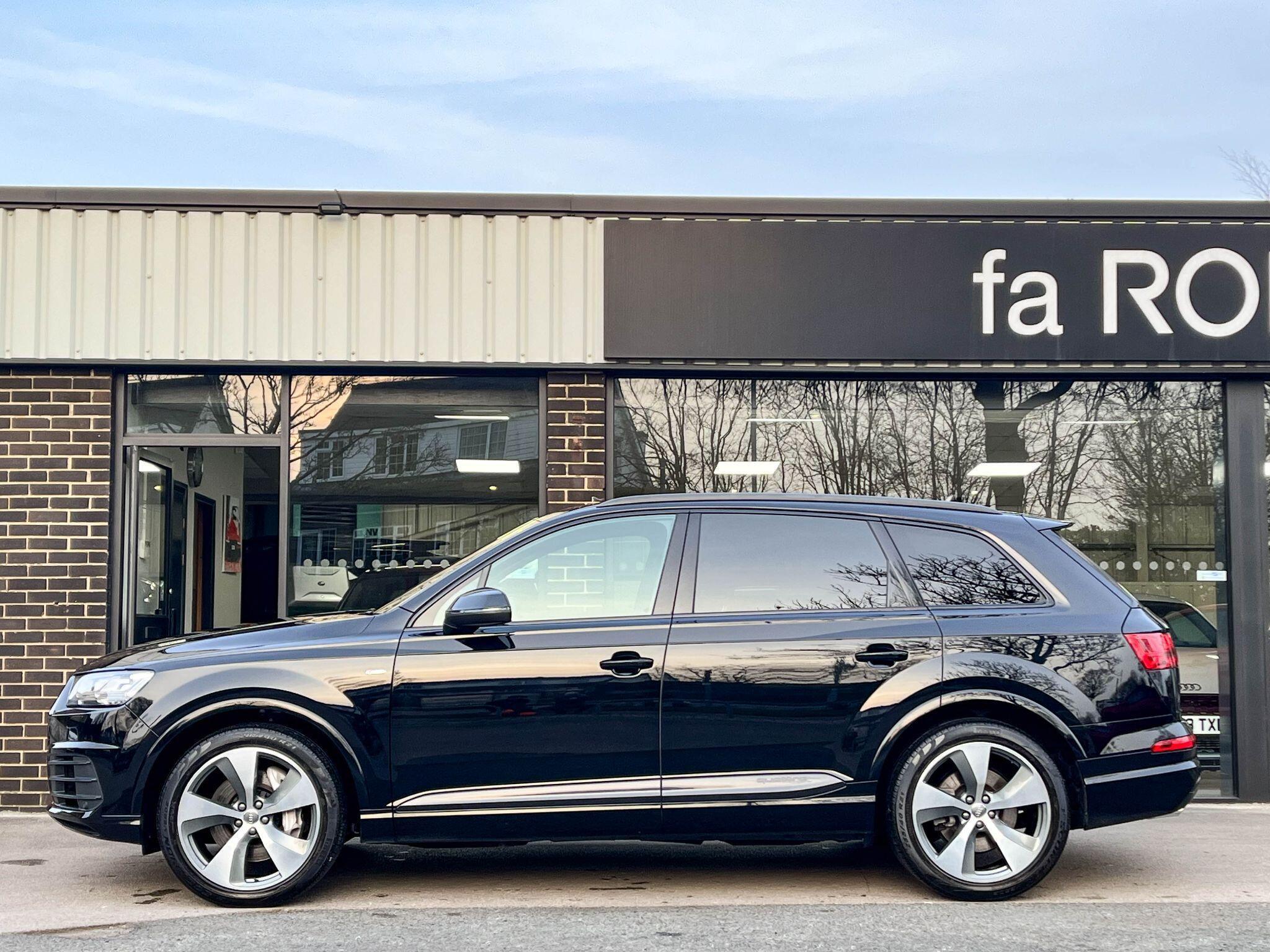 Audi Q7 - Image 3