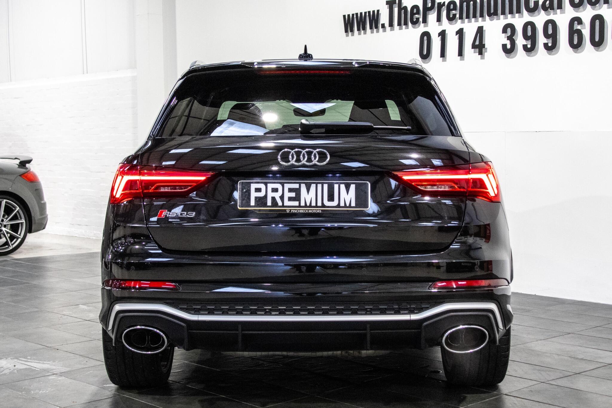 Audi RS Q3 - Image 9