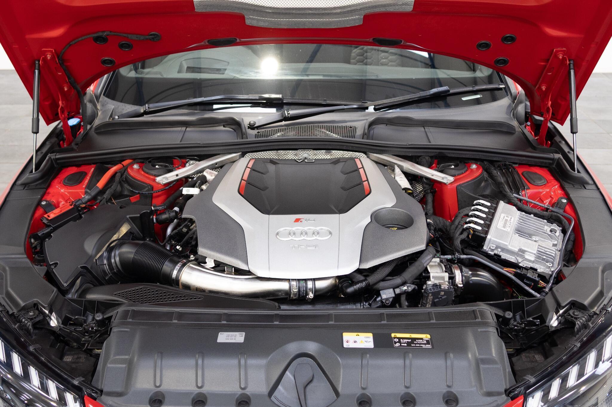 Audi Rs4 Avant - Image 12