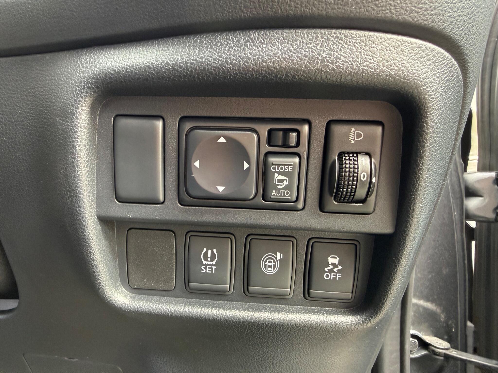 Nissan Juke - Image 28