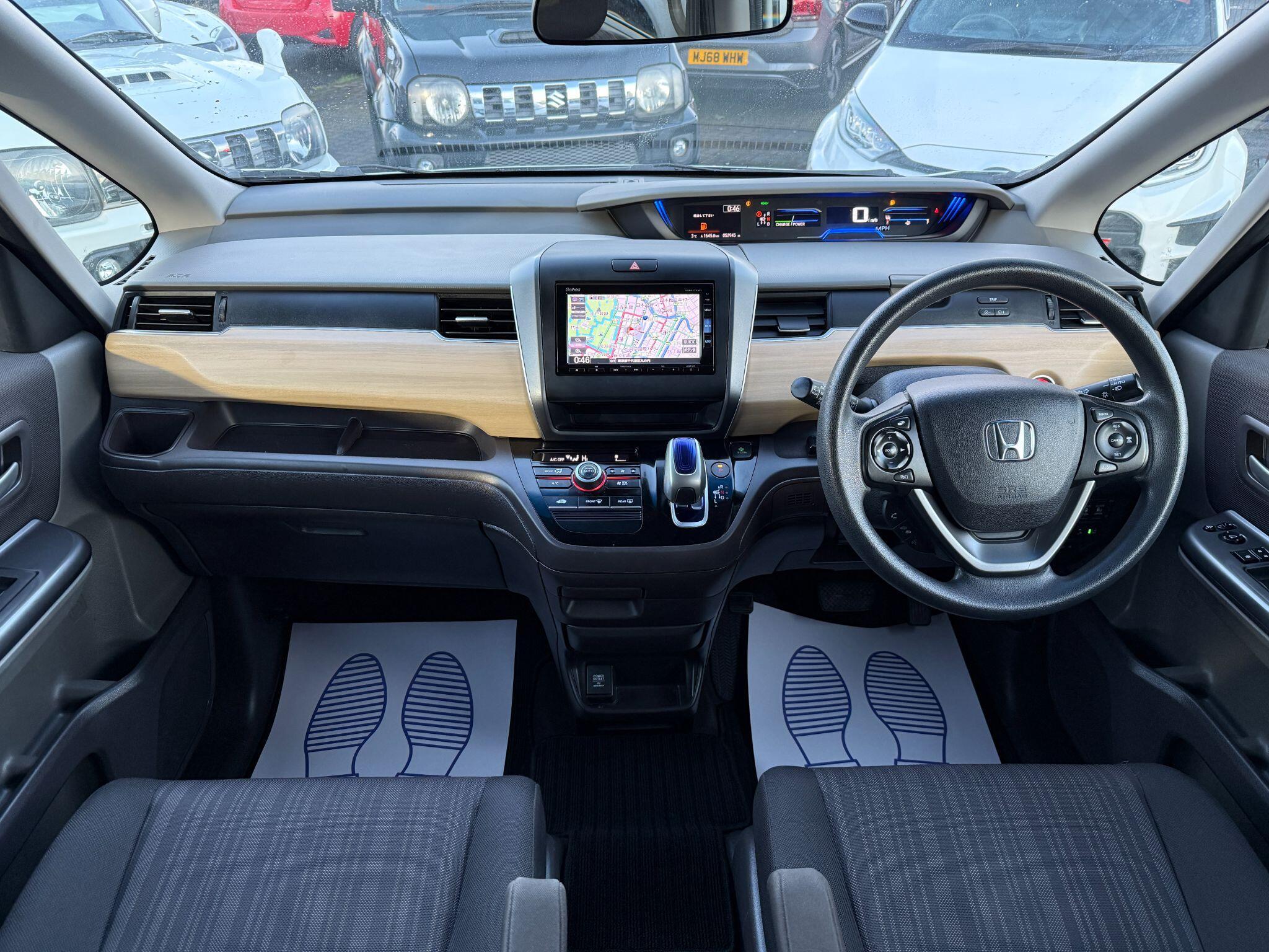 Honda Freed - Image 3