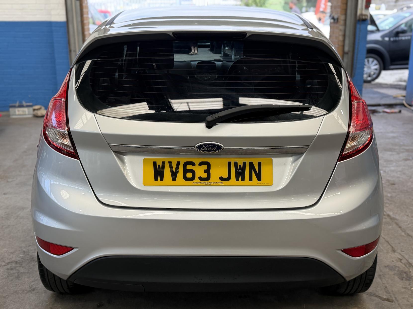 Ford Fiesta - Image 8