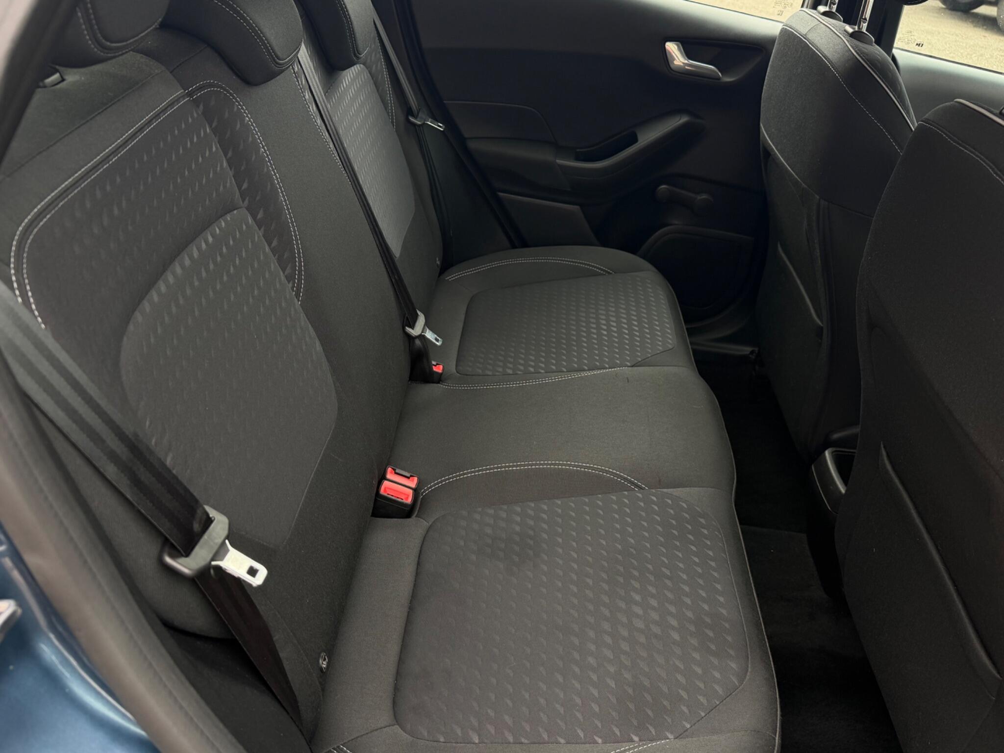 Ford Fiesta - Image 14