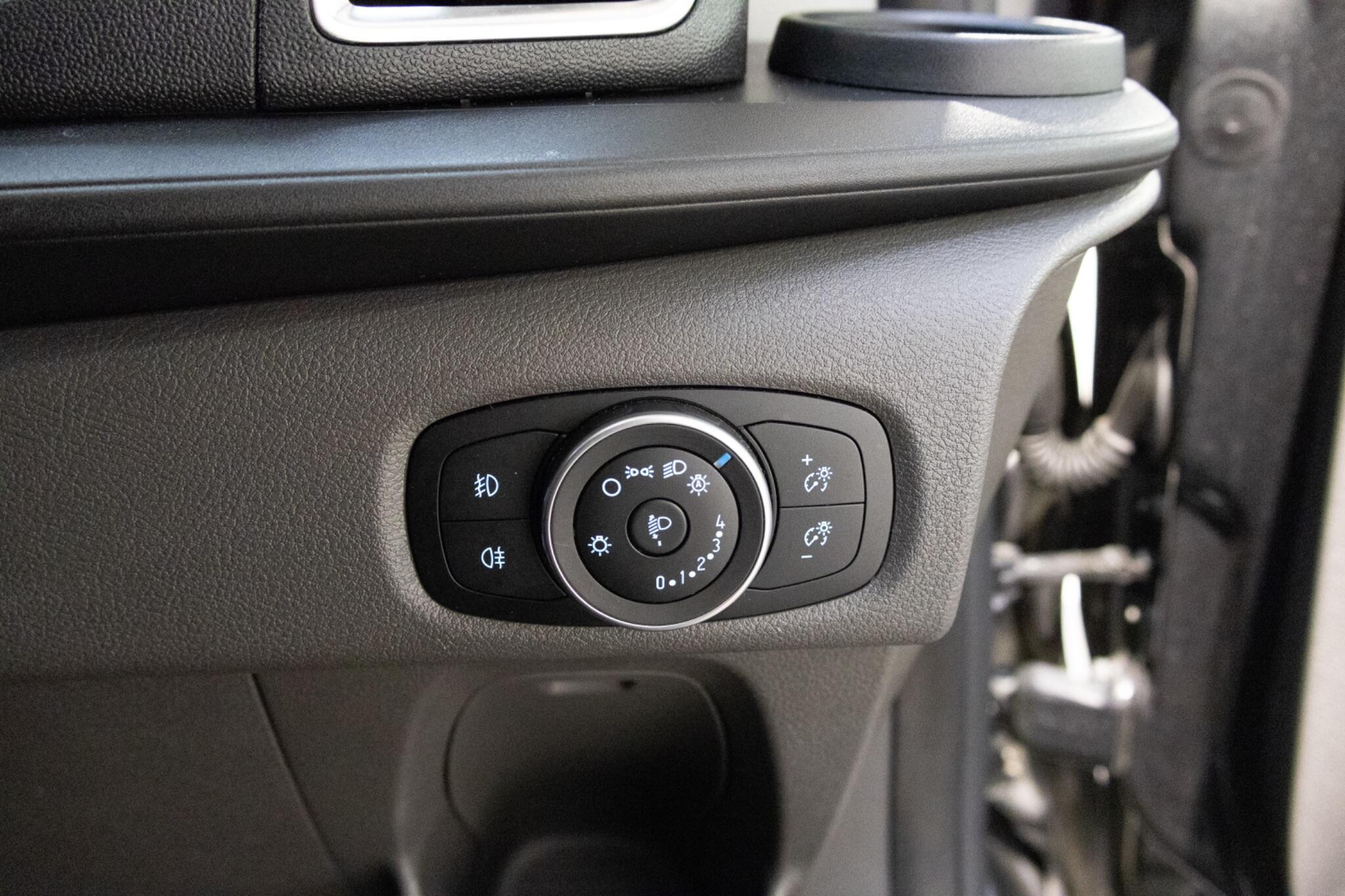 Ford Transit Custom - Image 29