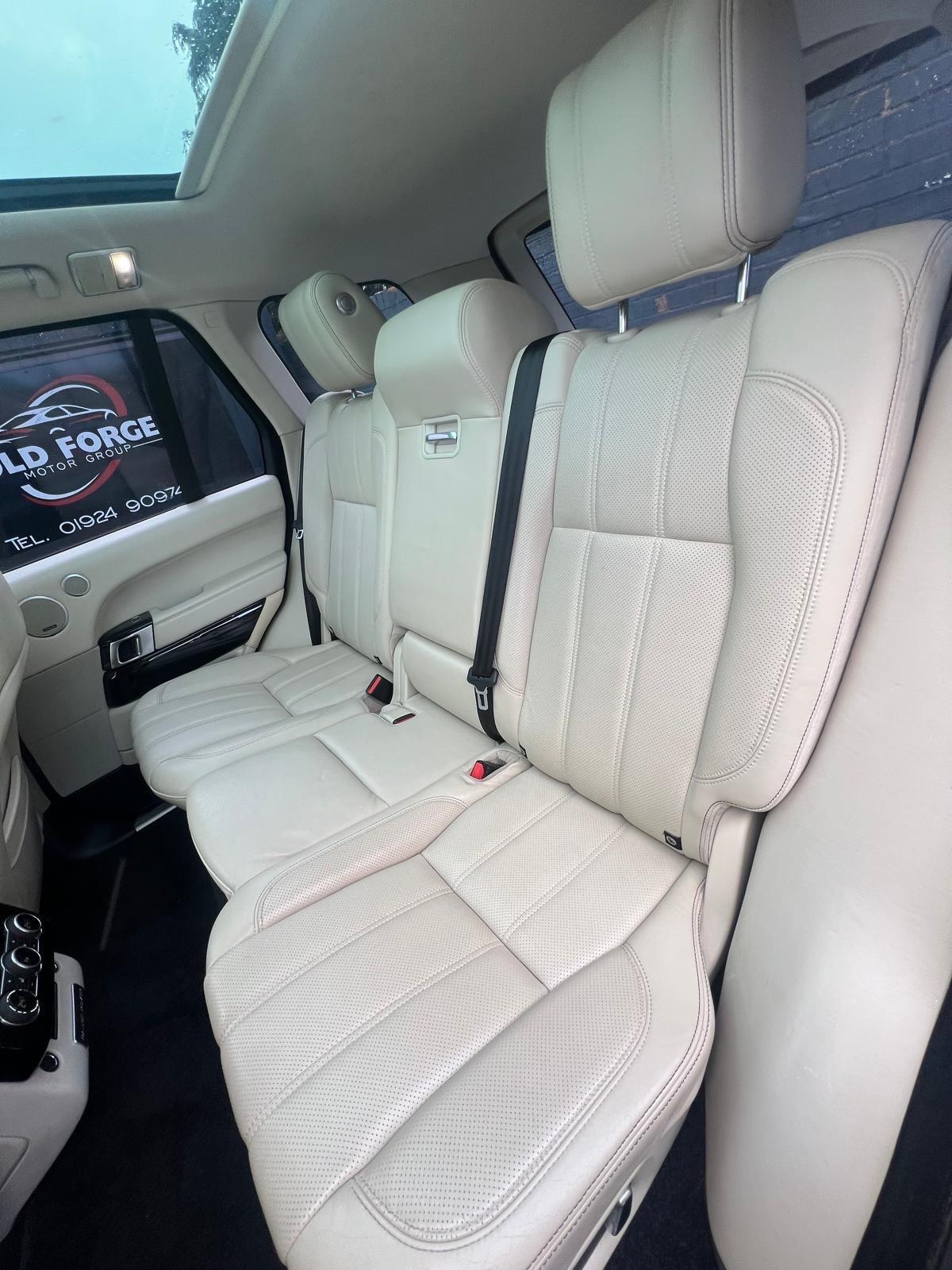 Land Rover Range Rover - Image 42