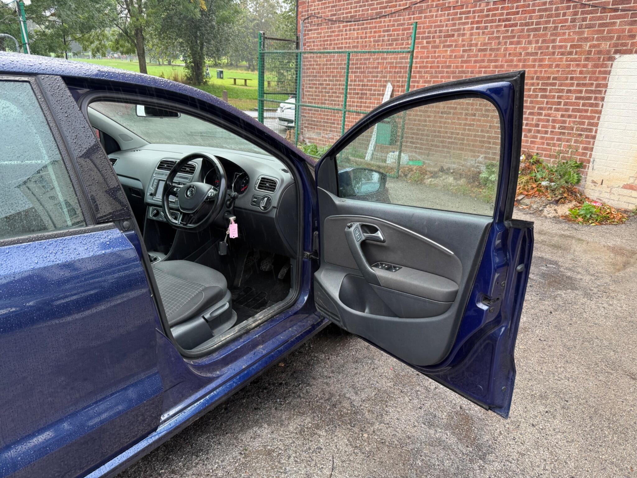 Volkswagen Polo - Image 18