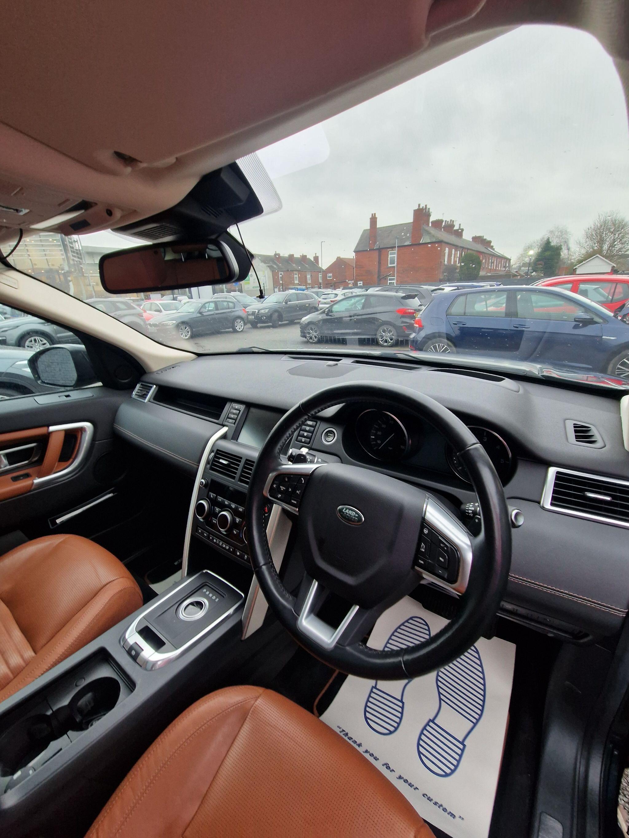 Land Rover DISCOVERY SPORT - Image 28