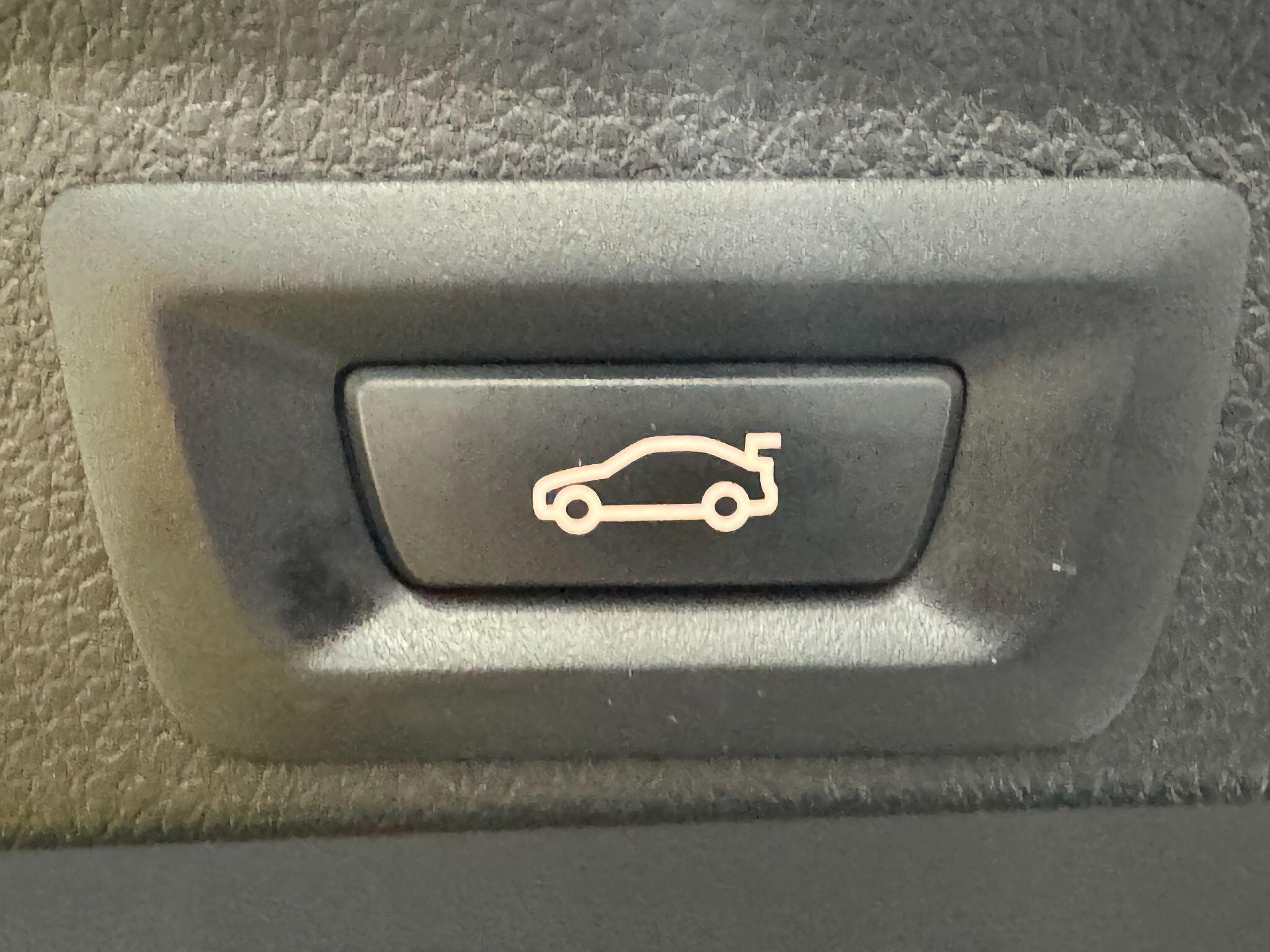 BMW 4 SERIES GRAN COUPE - Image 49