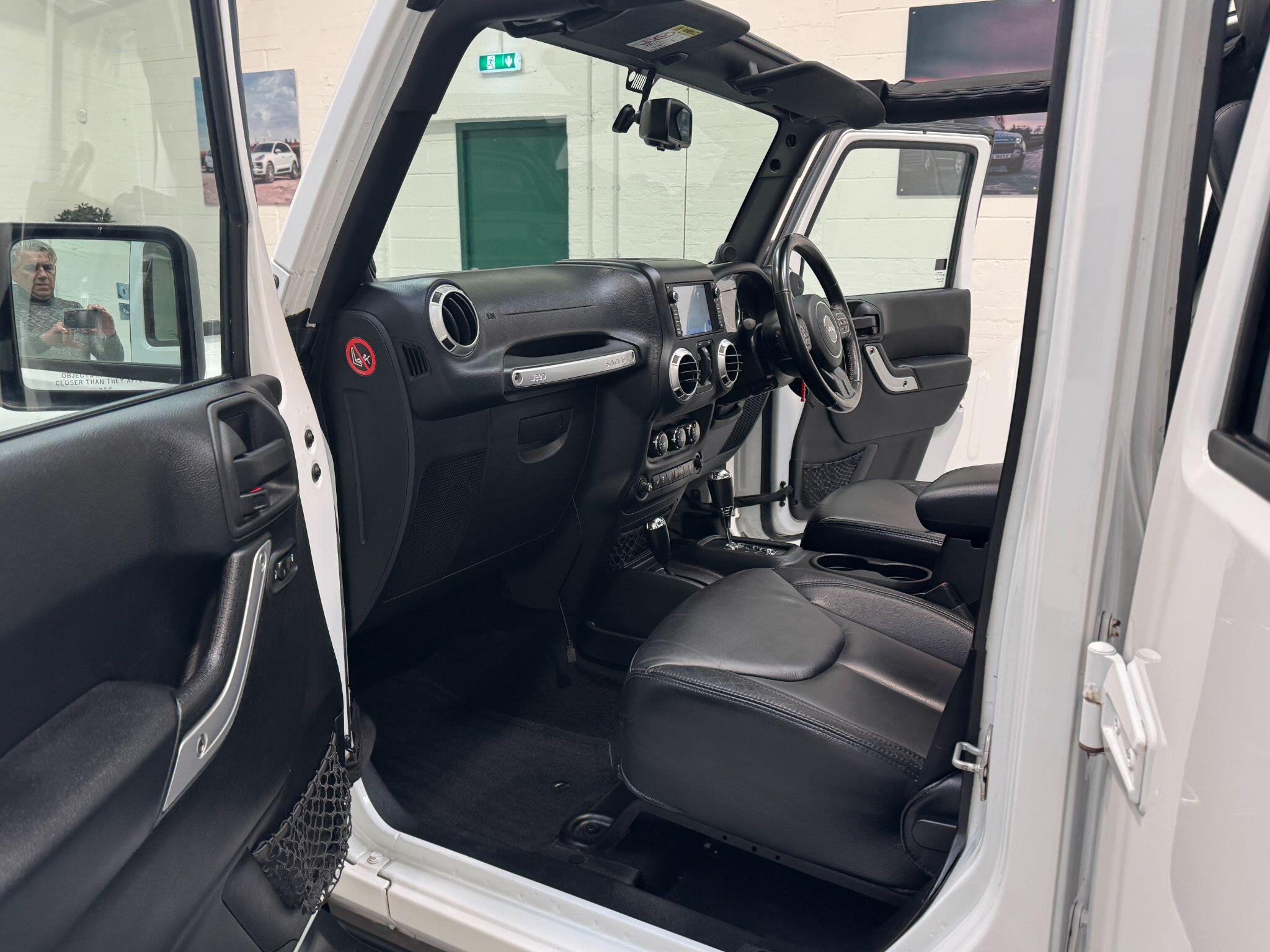 Jeep Wrangler - Image 79