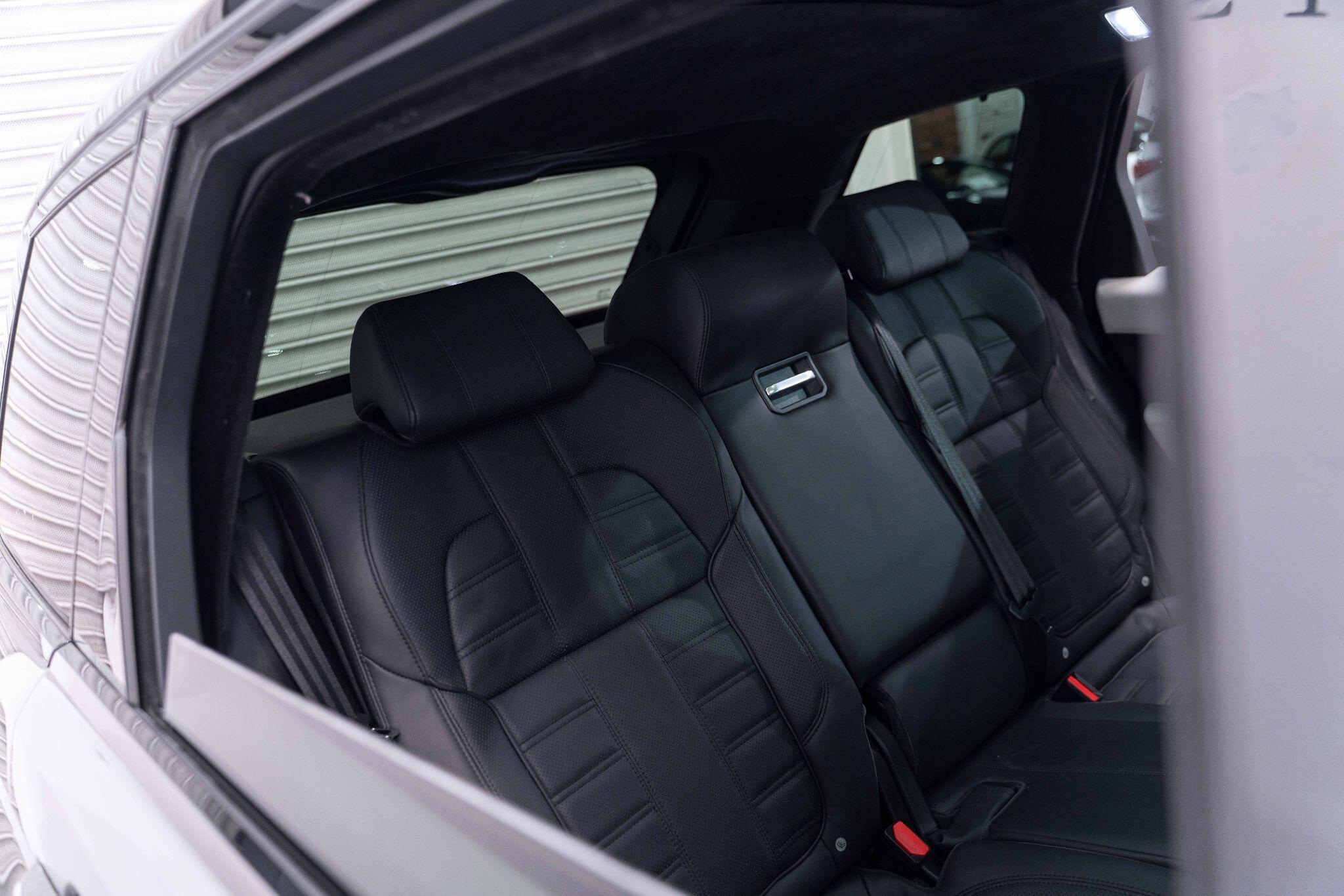 Land Rover RANGE ROVER SPORT - Image 15