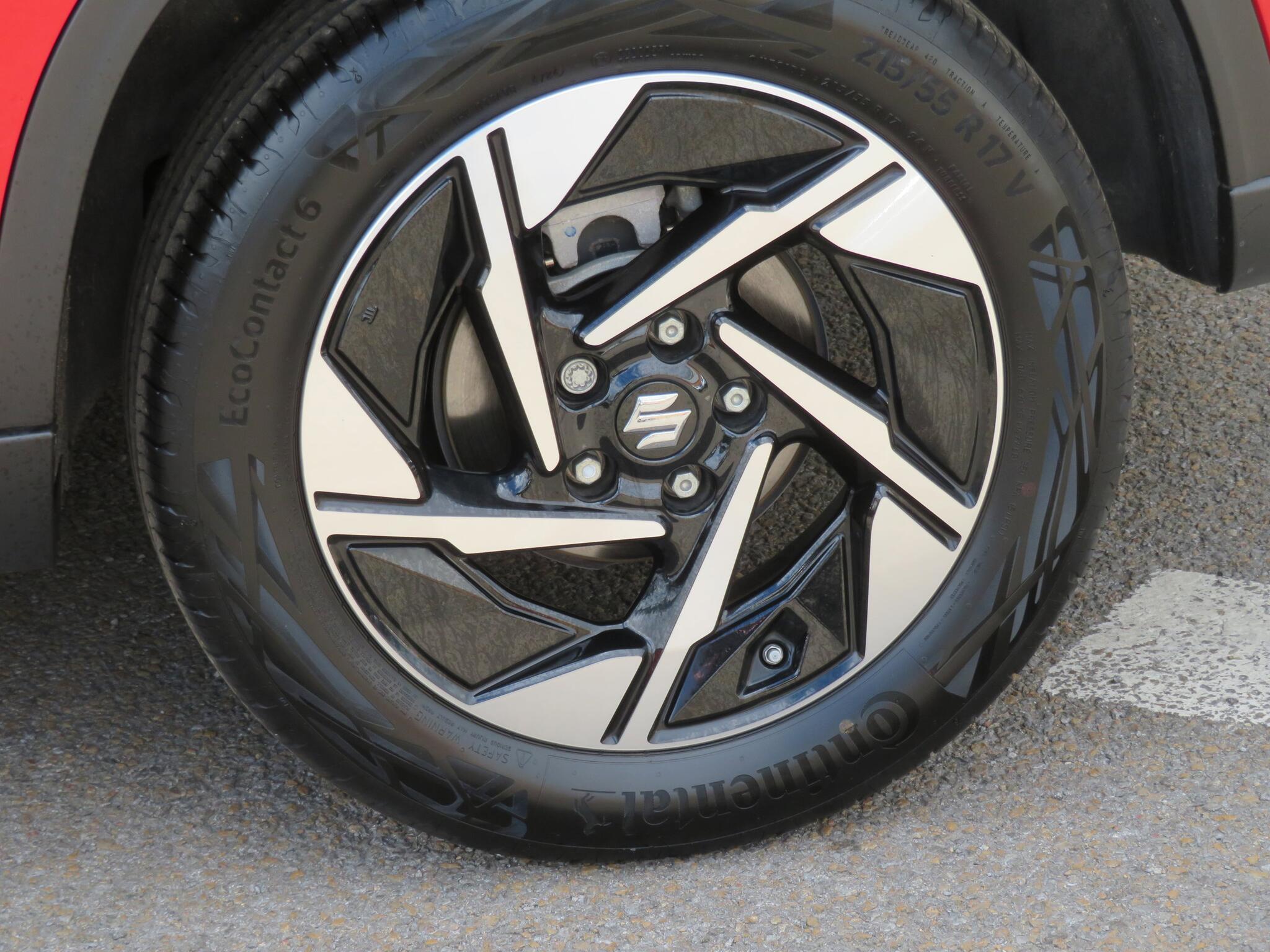 Suzuki Vitara - Image 20