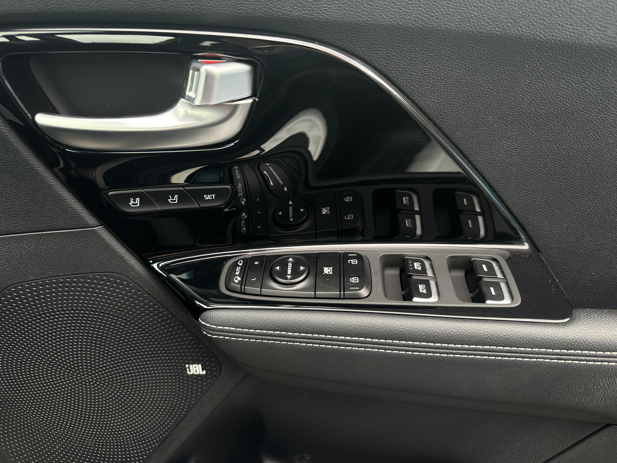 Kia Niro - Image 13