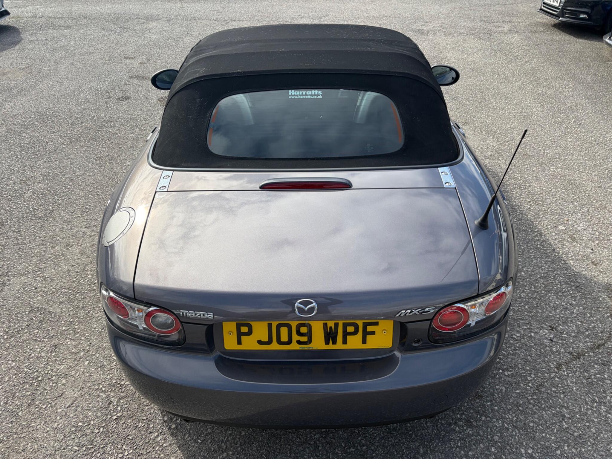 Mazda MX-5 - Image 21