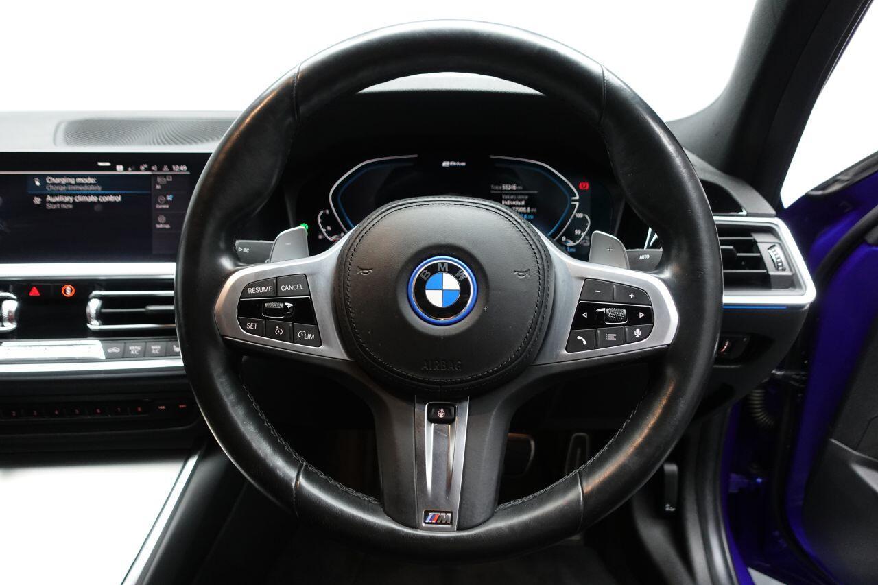 BMW 3 Series - Image 39