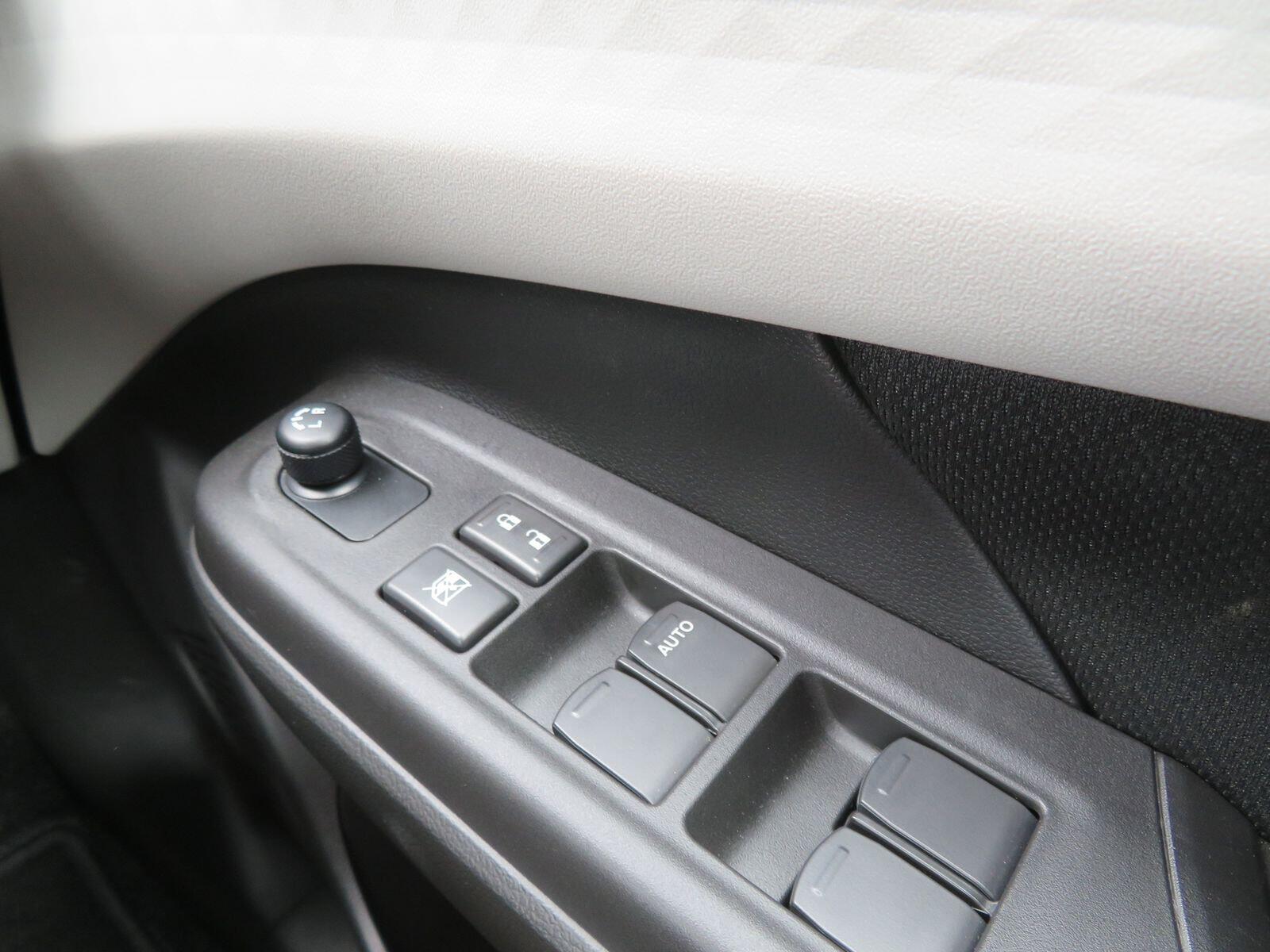Suzuki Swift - Image 20