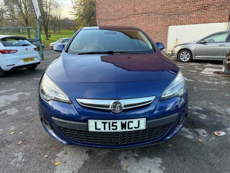 Vauxhall Astra GTC - Image 2