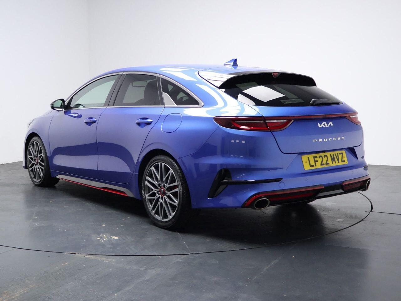 Kia ProCeed - Image 9