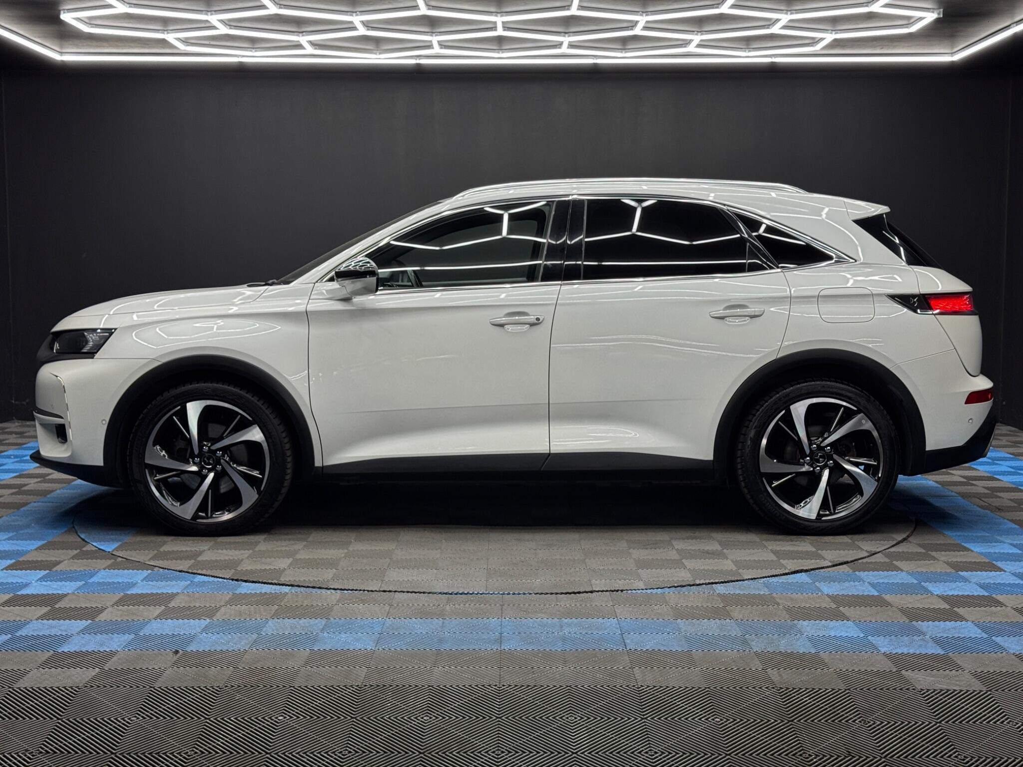 DS AUTOMOBILES DS 7 CROSSBACK - Image 8